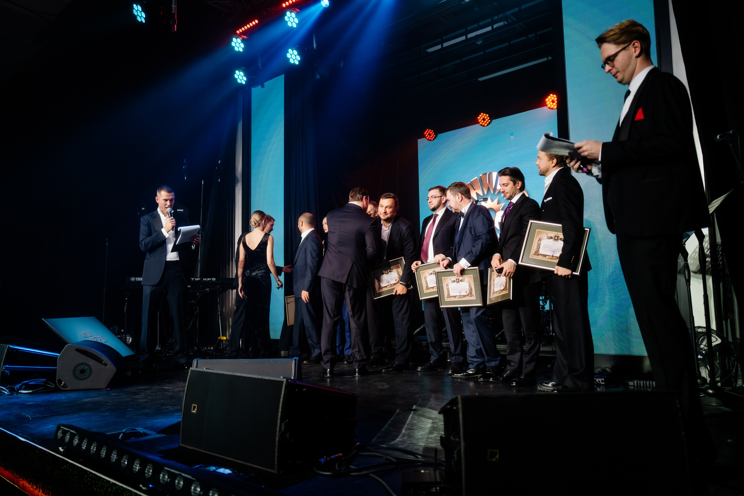 NOMBLE IMPACT CLUB. Репортажный фотограф Москва