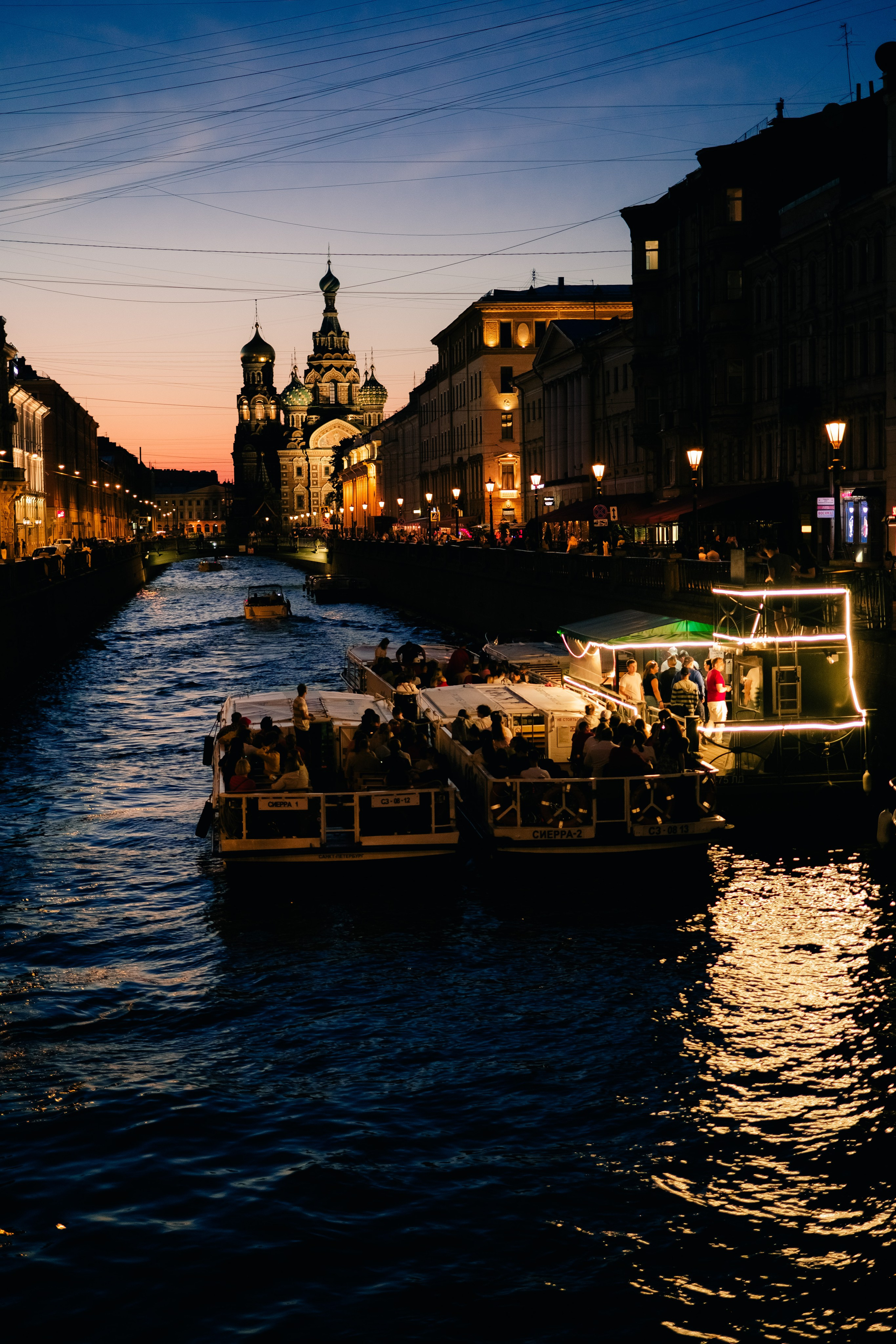 SOMEWHERE. Репортажный фотограф Москва