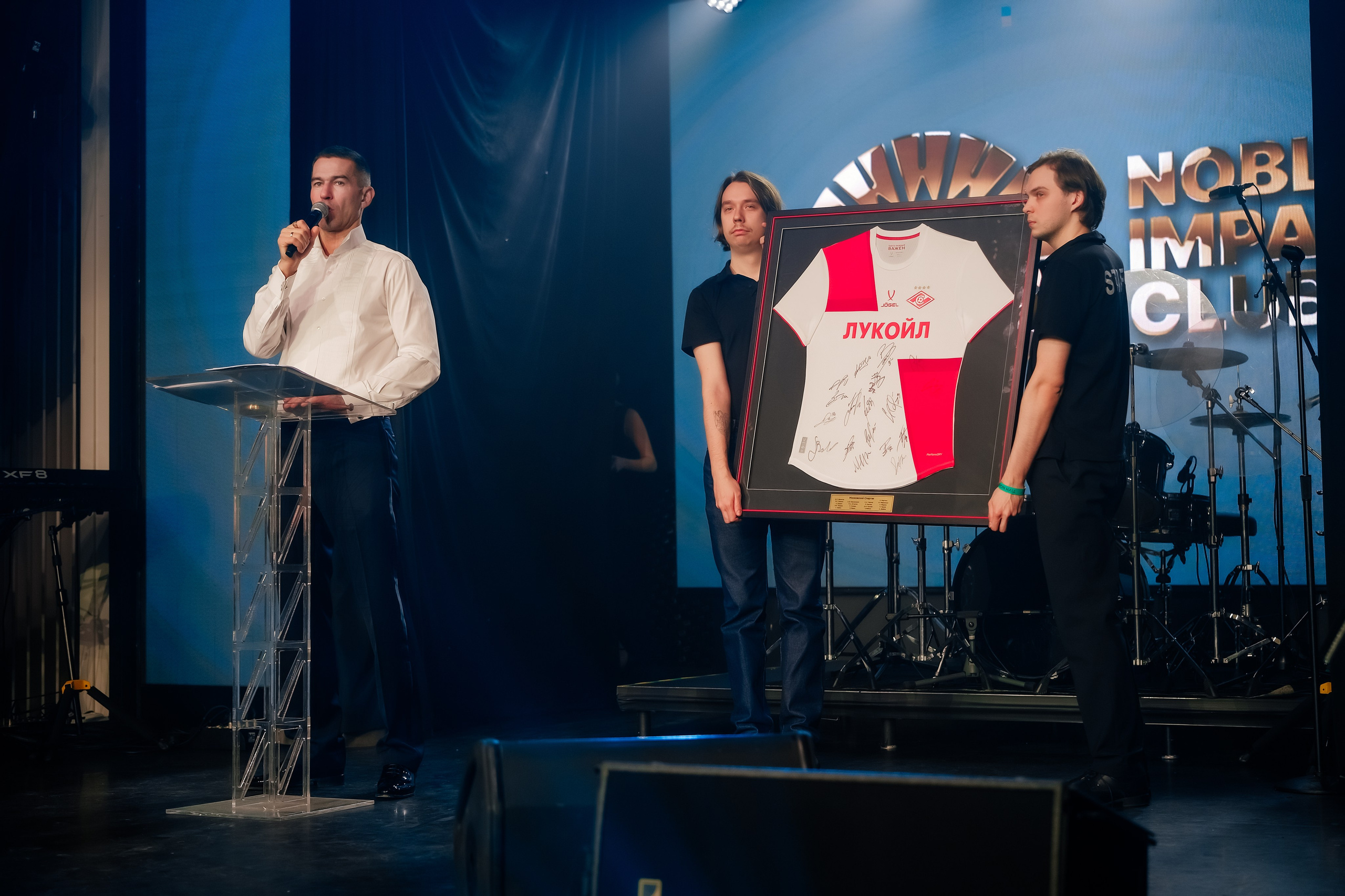NOMBLE IMPACT CLUB. Репортажный фотограф Москва
