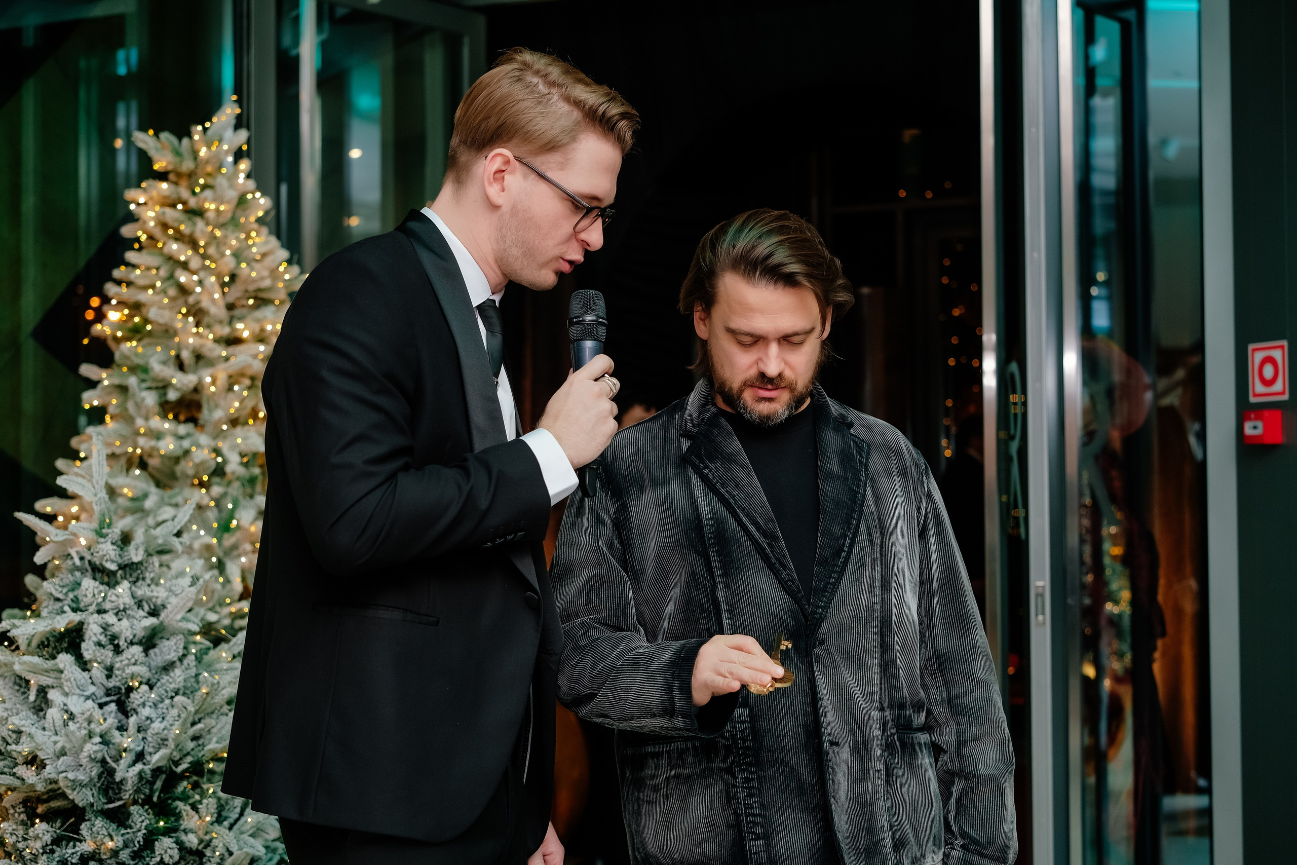 NOMBLE IMPACT CLUB. Репортажный фотограф Москва