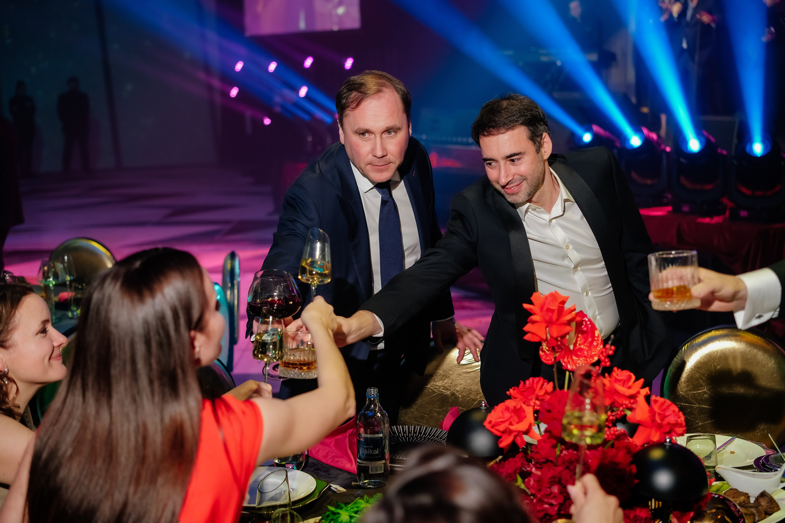 NOMBLE IMPACT CLUB. Репортажный фотограф Москва