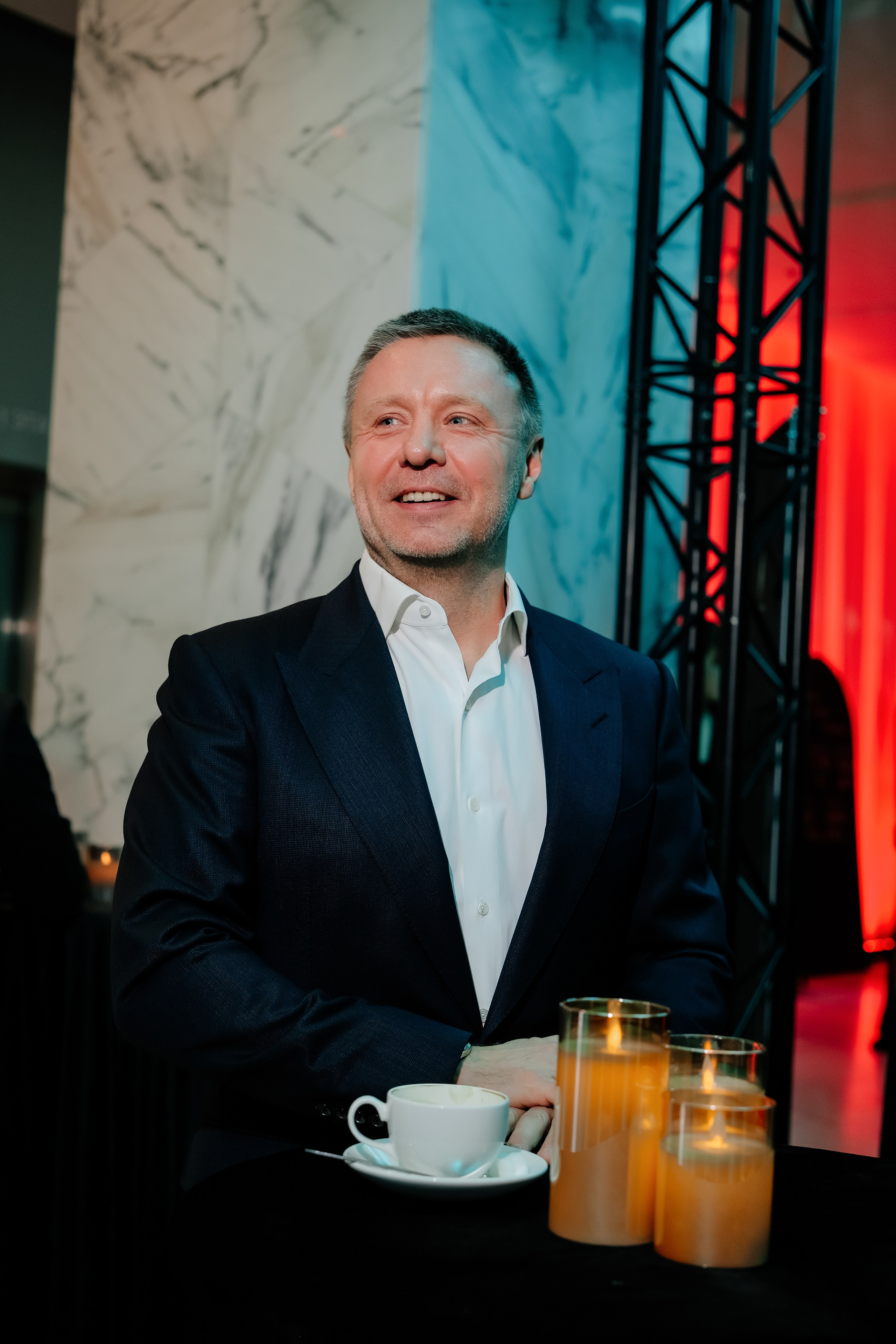 NOMBLE IMPACT CLUB. Репортажный фотограф Москва