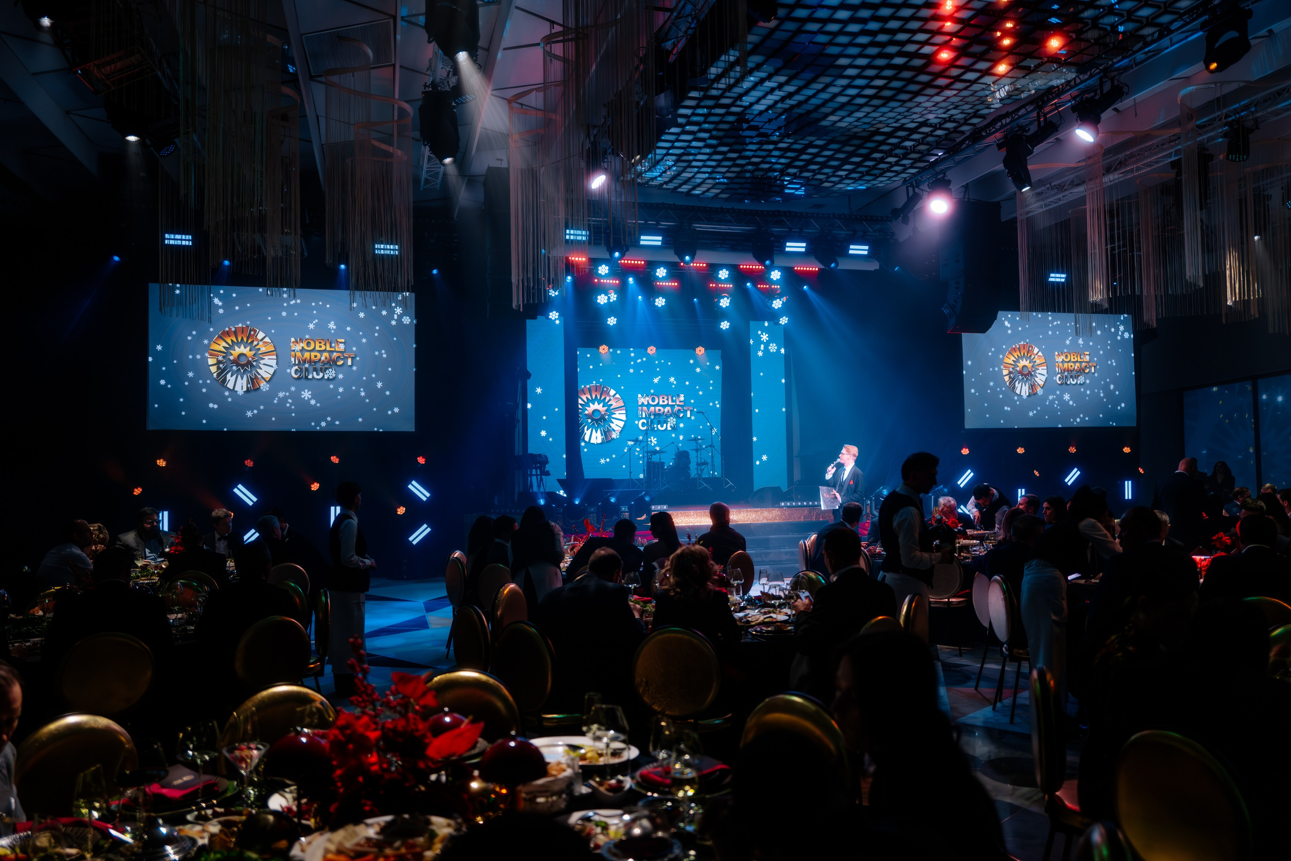 NOMBLE IMPACT CLUB. Репортажный фотограф Москва