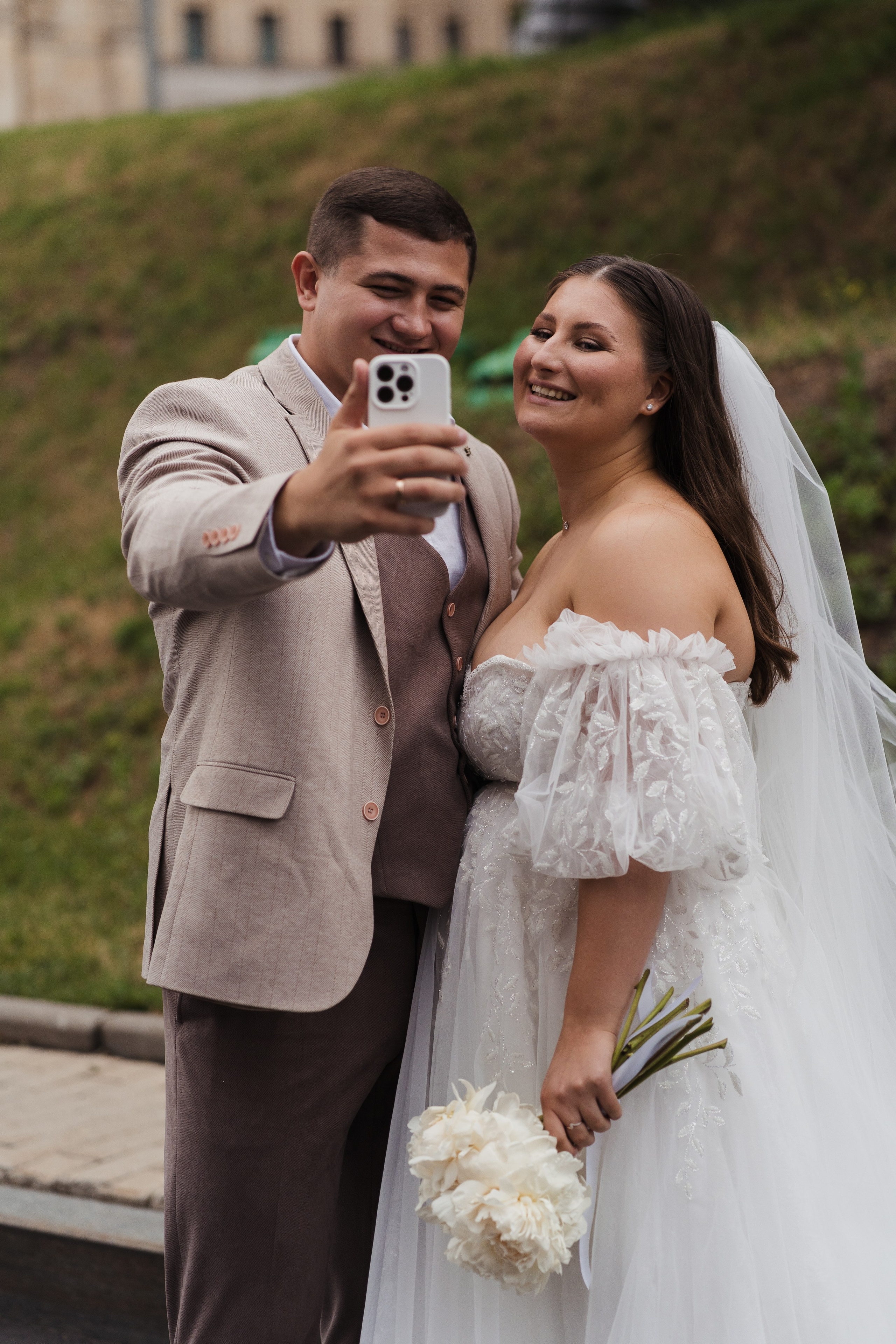 Свадебная фотосессия в Москве в Барвихе ЗАГС. Свадебный фотограф в Москве Анна Полушина