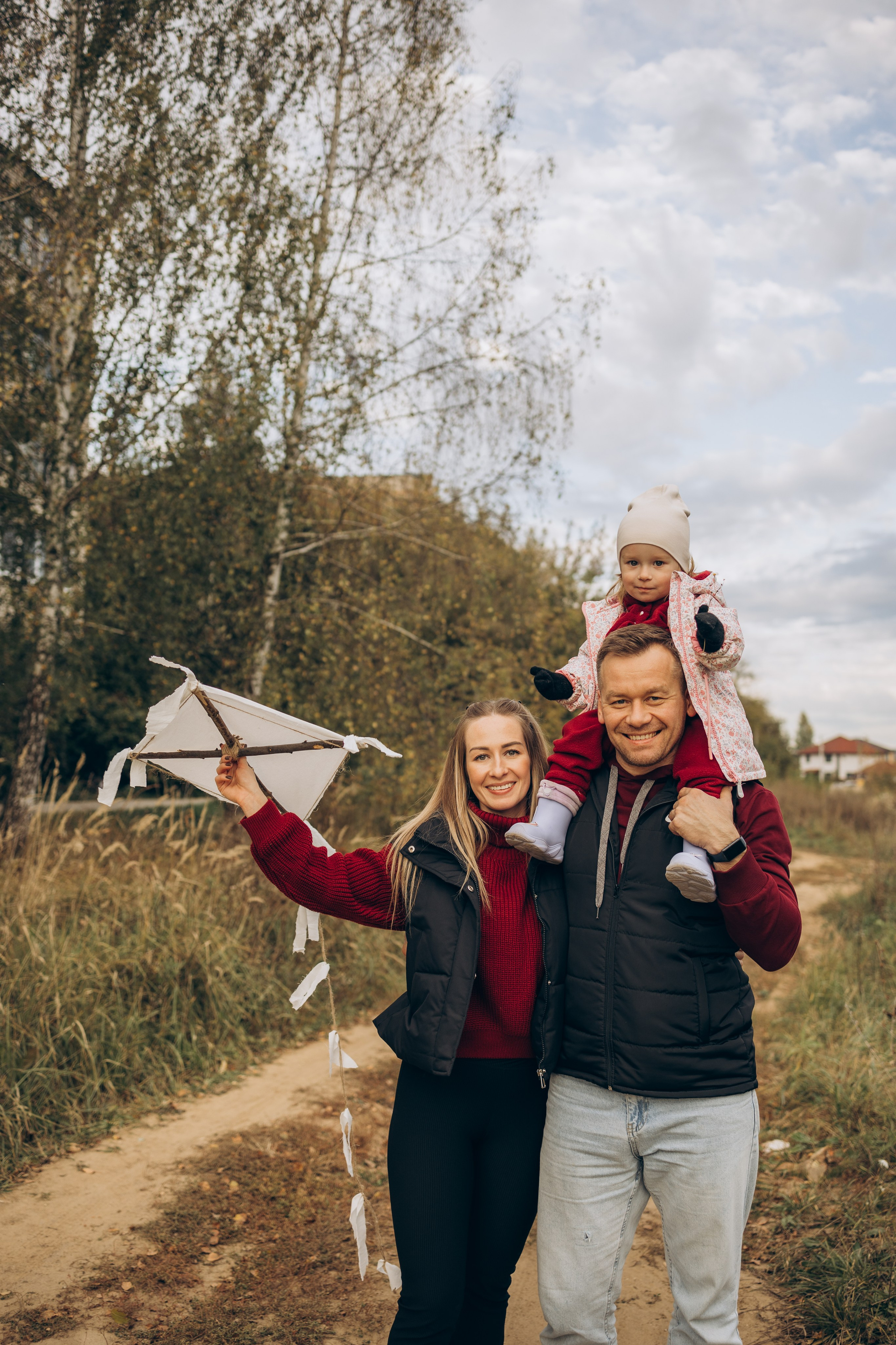 Летучий змей-семейная (4.10.2025 г.) г. Жуков (Калужская обл.). Надежда Стар семейный и церковный фотограф в Жукове и Калужской области