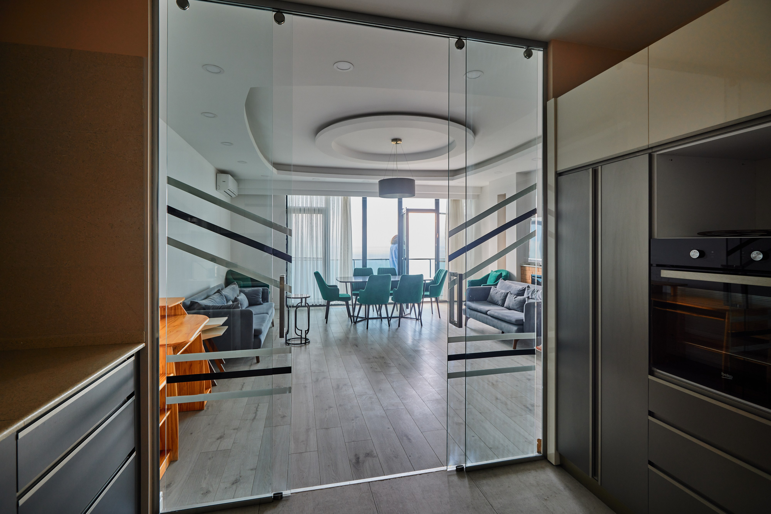 METRO CITY. Режиссёр, клипмейкер, фотограф — Андрей Охота