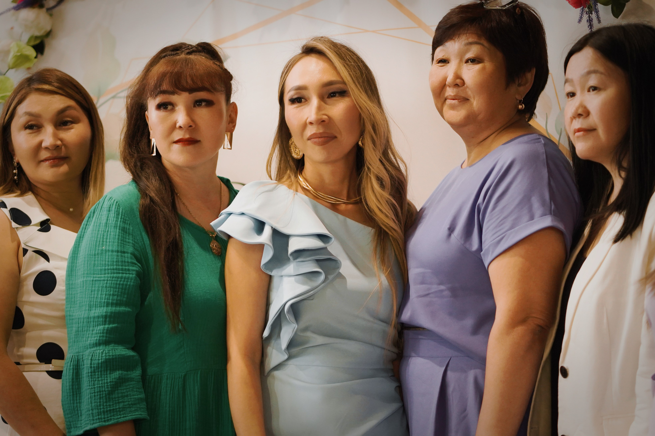 Выпускной вечер школы •7. Выездной фотограф-видеограф в Республике Алтай Солоны Куюкова