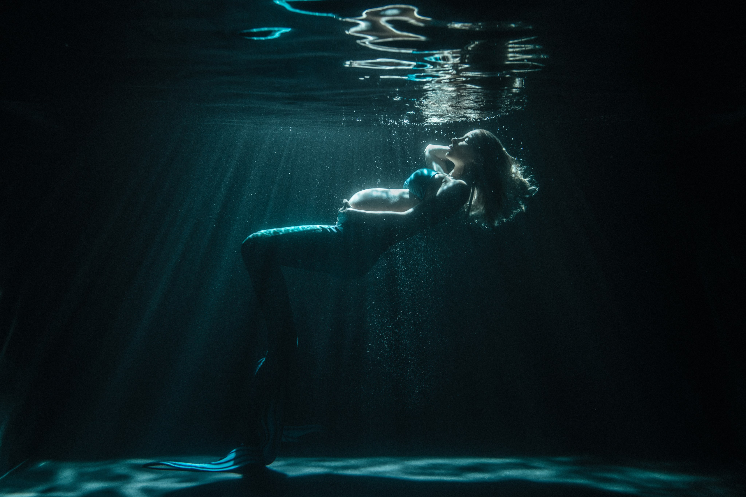 БАССЕЙН. Фотограф Беременности в Краснодаре Кара Артисан