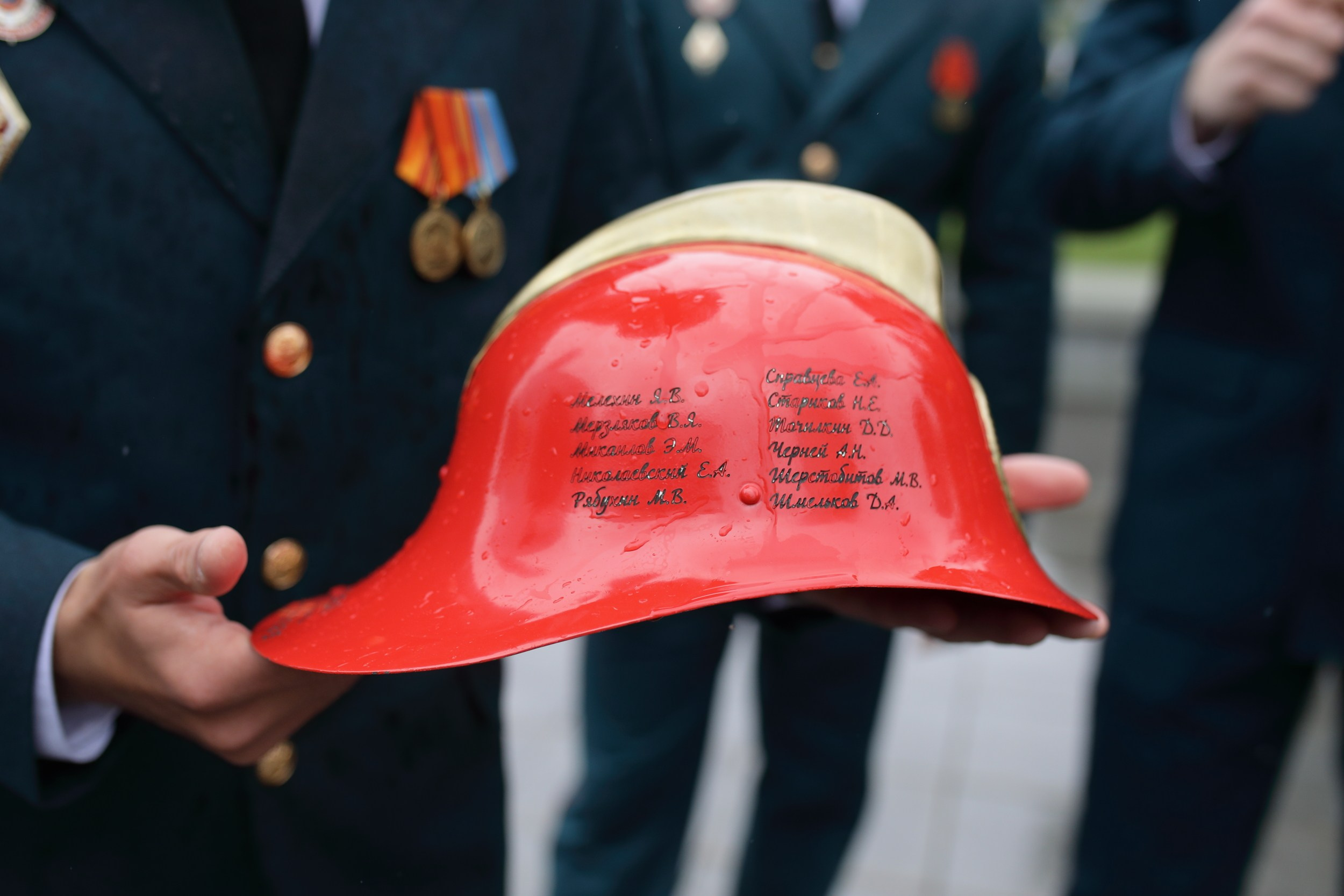 Выпуск Уральского института ГПС МЧС России. Свадебный и семейный фотограф и видеограф в Екатеринбурге Полянские Тимур и Анастасия