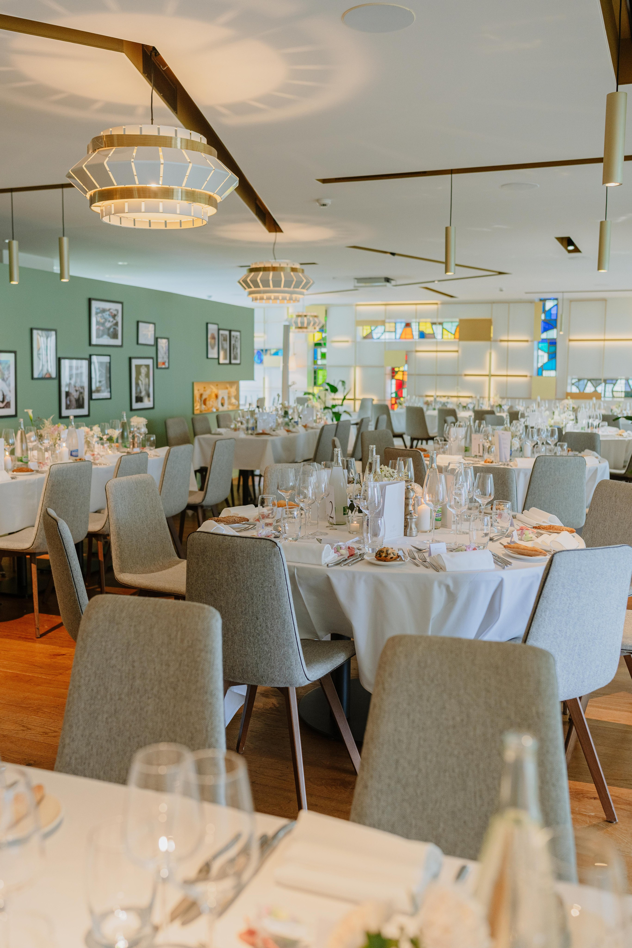 Altynay & Raphaёl | Vevey. Photographe de Mariage Professionnelle — Genève & Suisse Romande | Tanya Creator