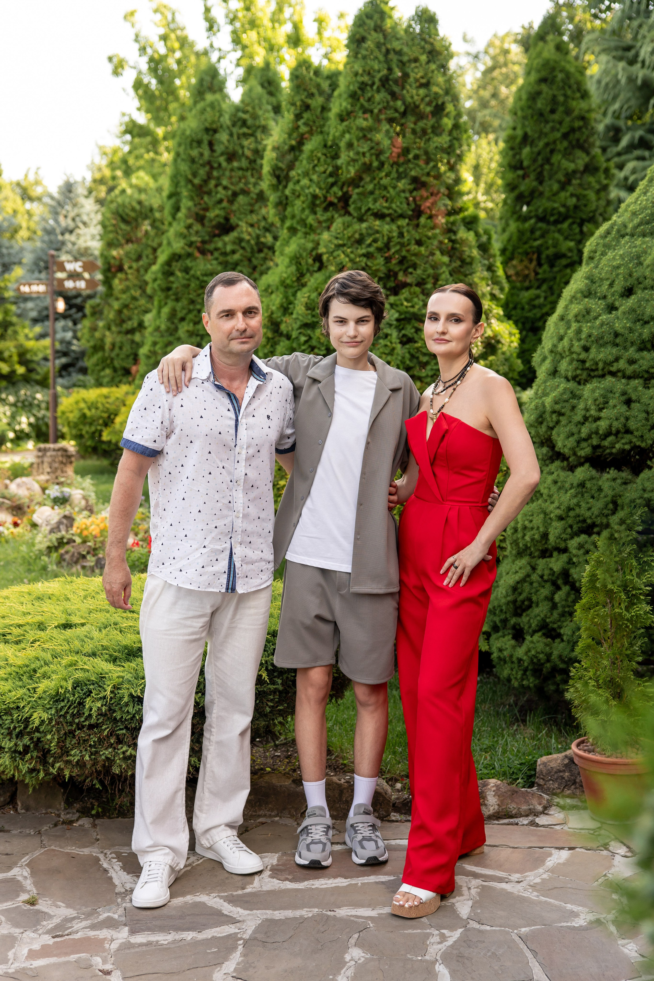 Выпуск 9В Купель 25 год. Семейный и свадебный фотограф в Геленджике Михаил Шматов