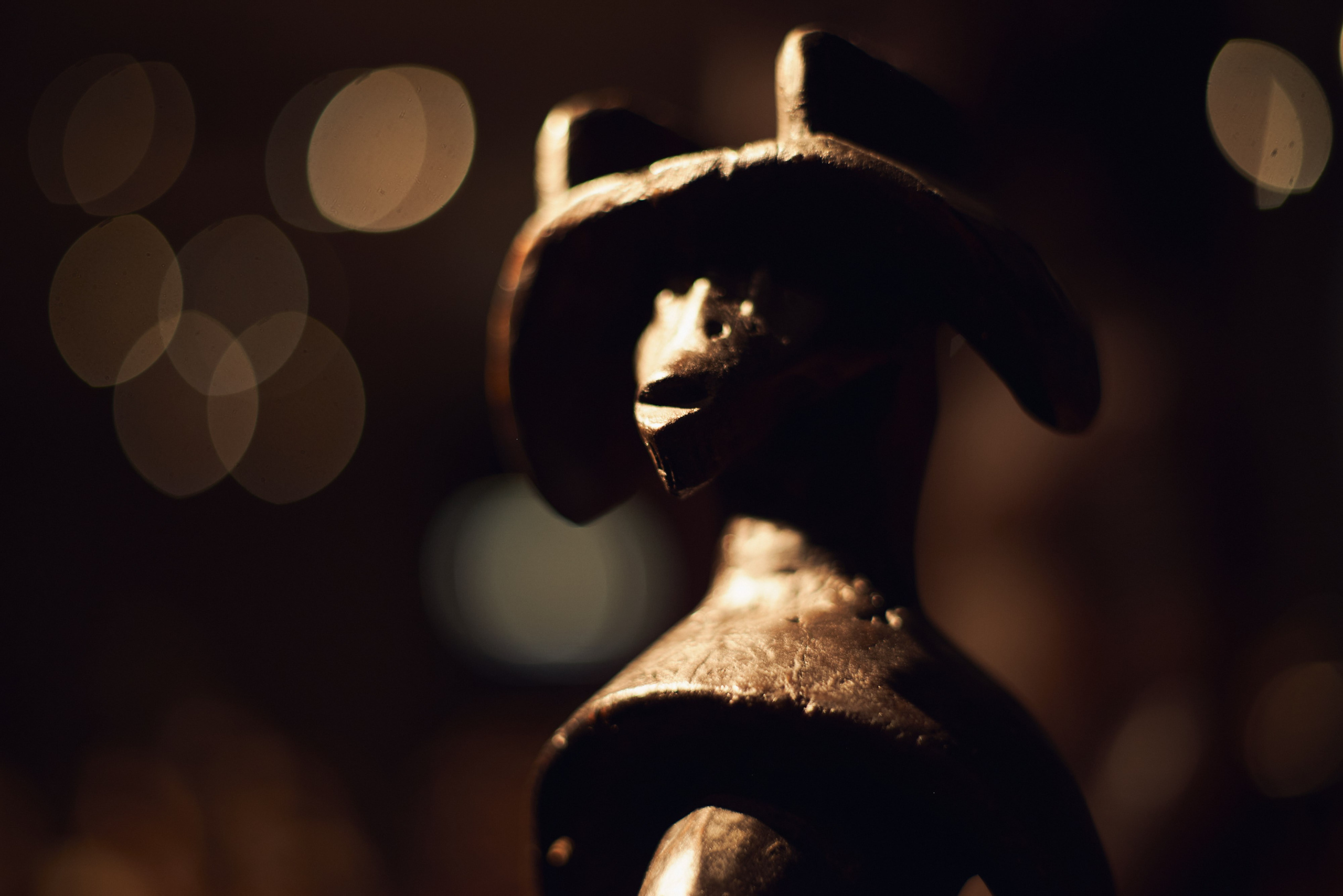 Нкоди. Охотник на демонов