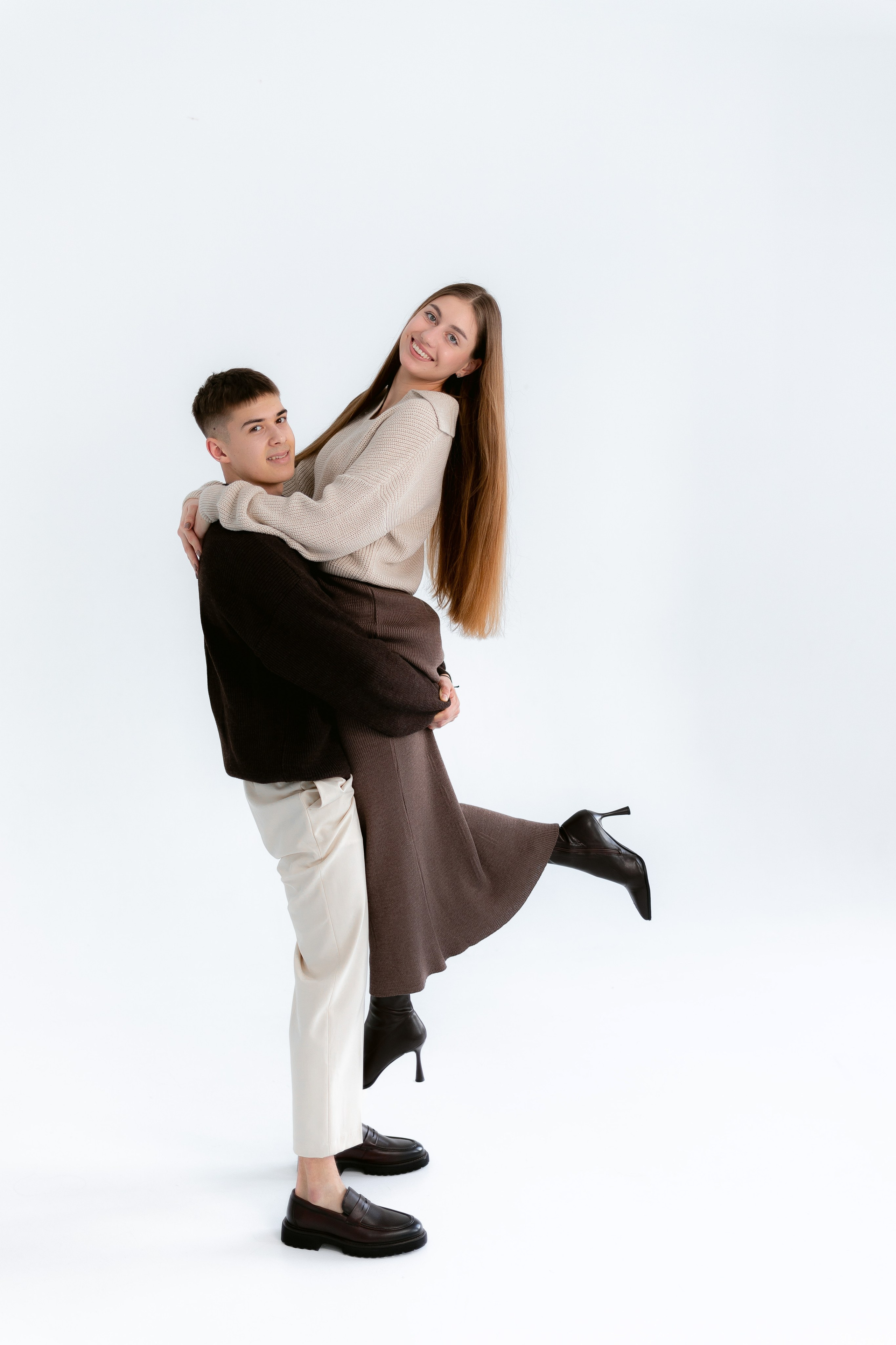 Данил и Виктория