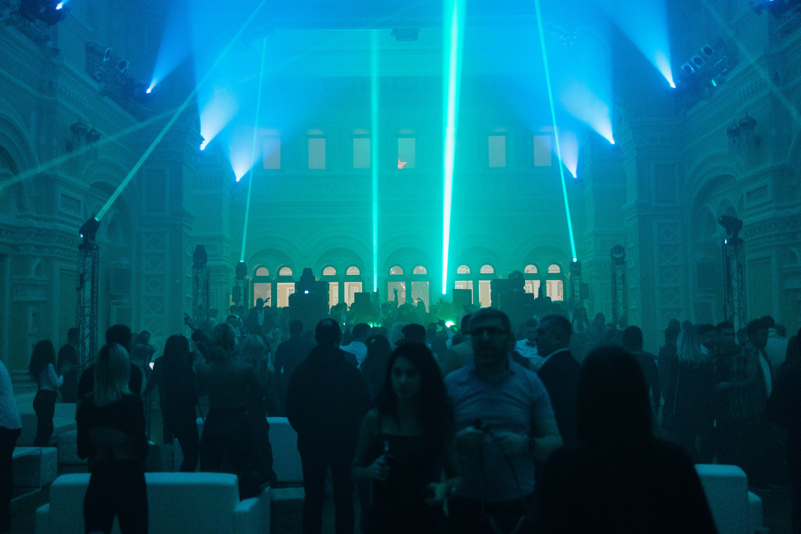 Techno Rooms. Репортажный и свадебный фотограф в Москве Лена Таращенко