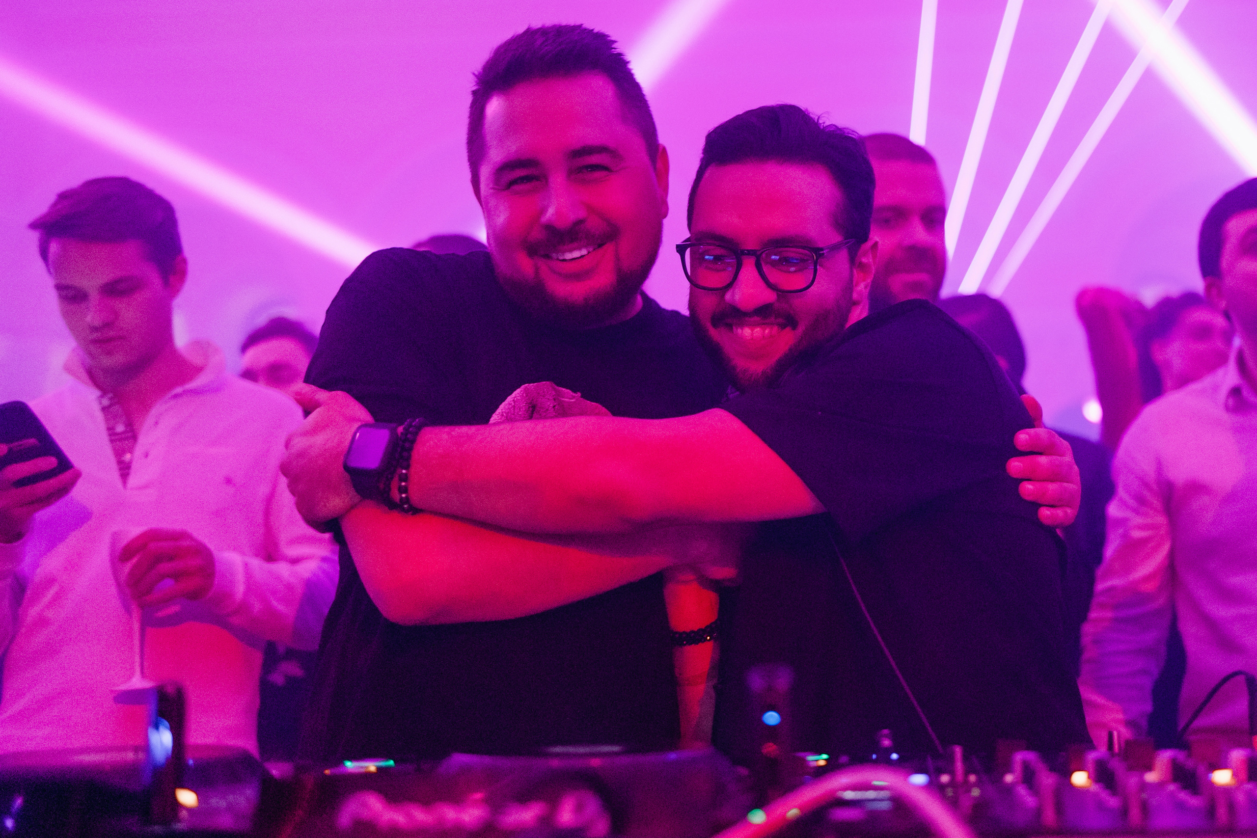 Techno Rooms. Репортажный и свадебный фотограф в Москве Лена Таращенко