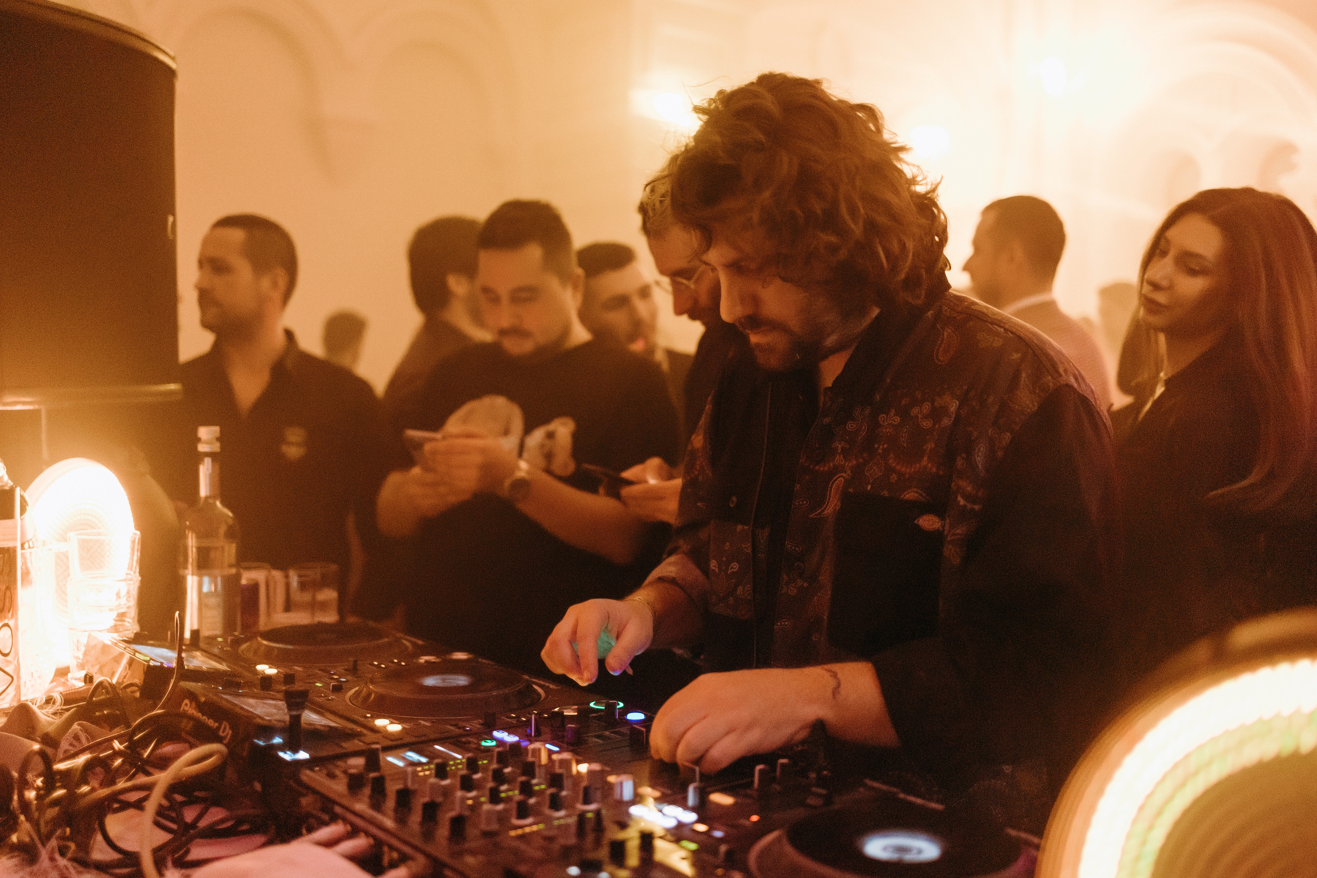 Techno Rooms. Репортажный и свадебный фотограф в Москве Лена Таращенко