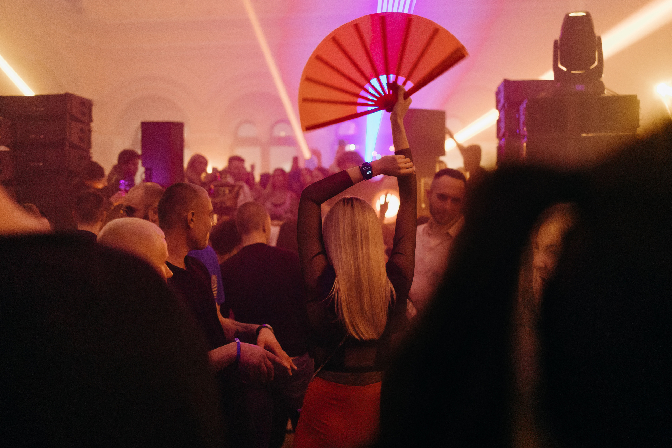 Techno Rooms. Репортажный и свадебный фотограф в Москве Лена Таращенко