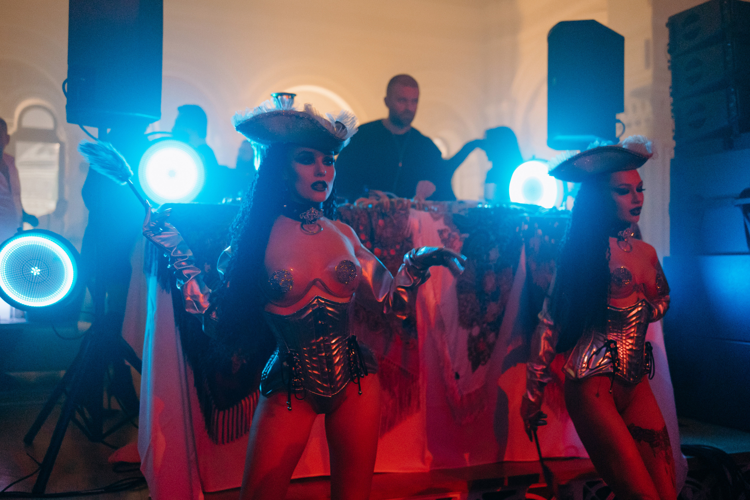 Techno Rooms. Репортажный и свадебный фотограф в Москве Лена Таращенко