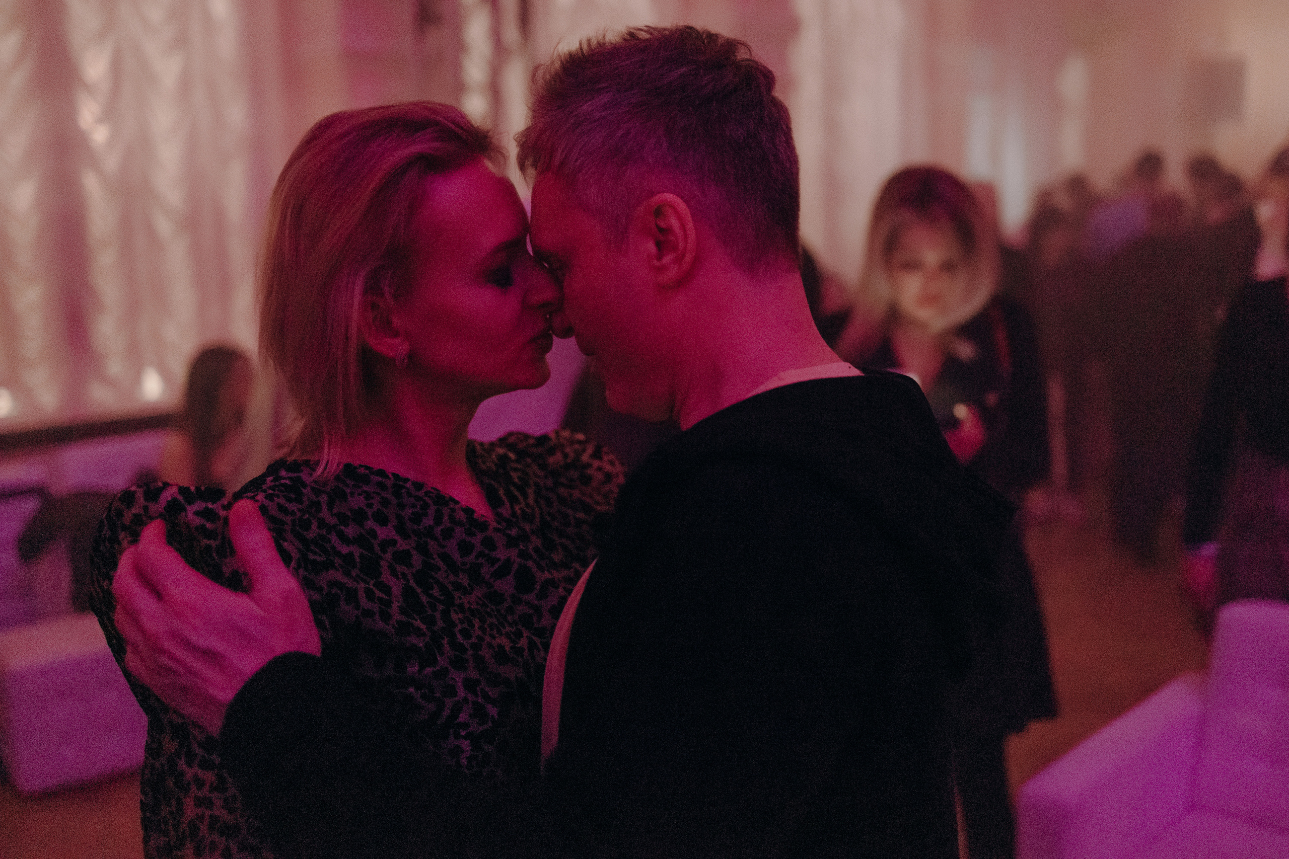 Techno Rooms. Репортажный и свадебный фотограф в Москве Лена Таращенко