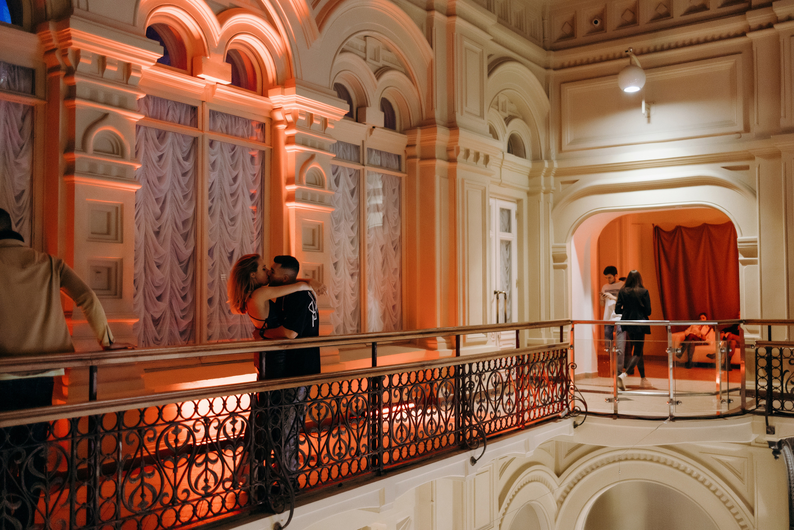 Techno Rooms. Репортажный и свадебный фотограф в Москве Лена Таращенко