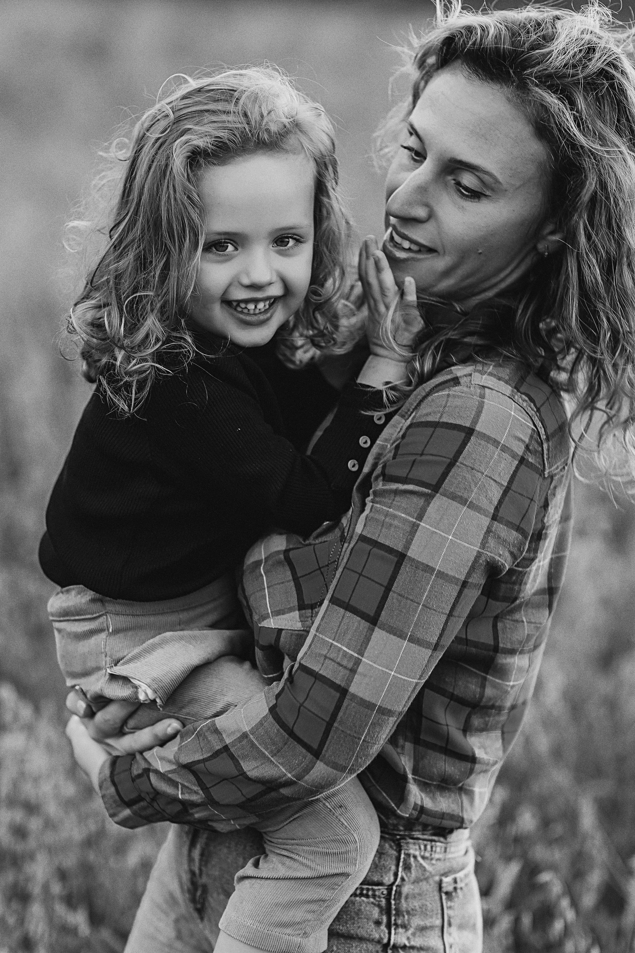 Поле. Семейный фотограф Тюмень, фотограф на роды Салмина Мария