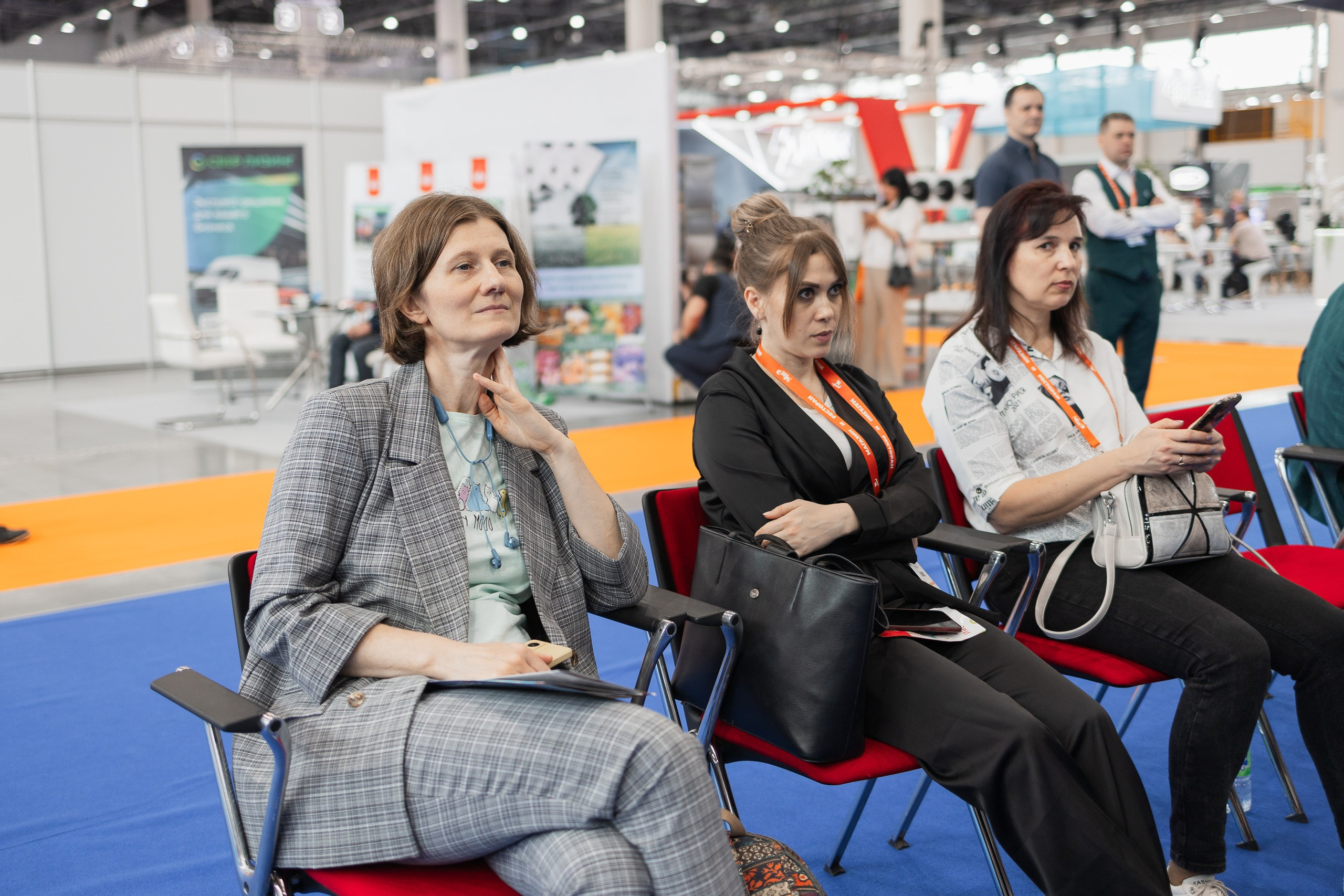 МиР — Казань Экспо. Портретный и репортажный фотограф в Казани Максим Сипачев