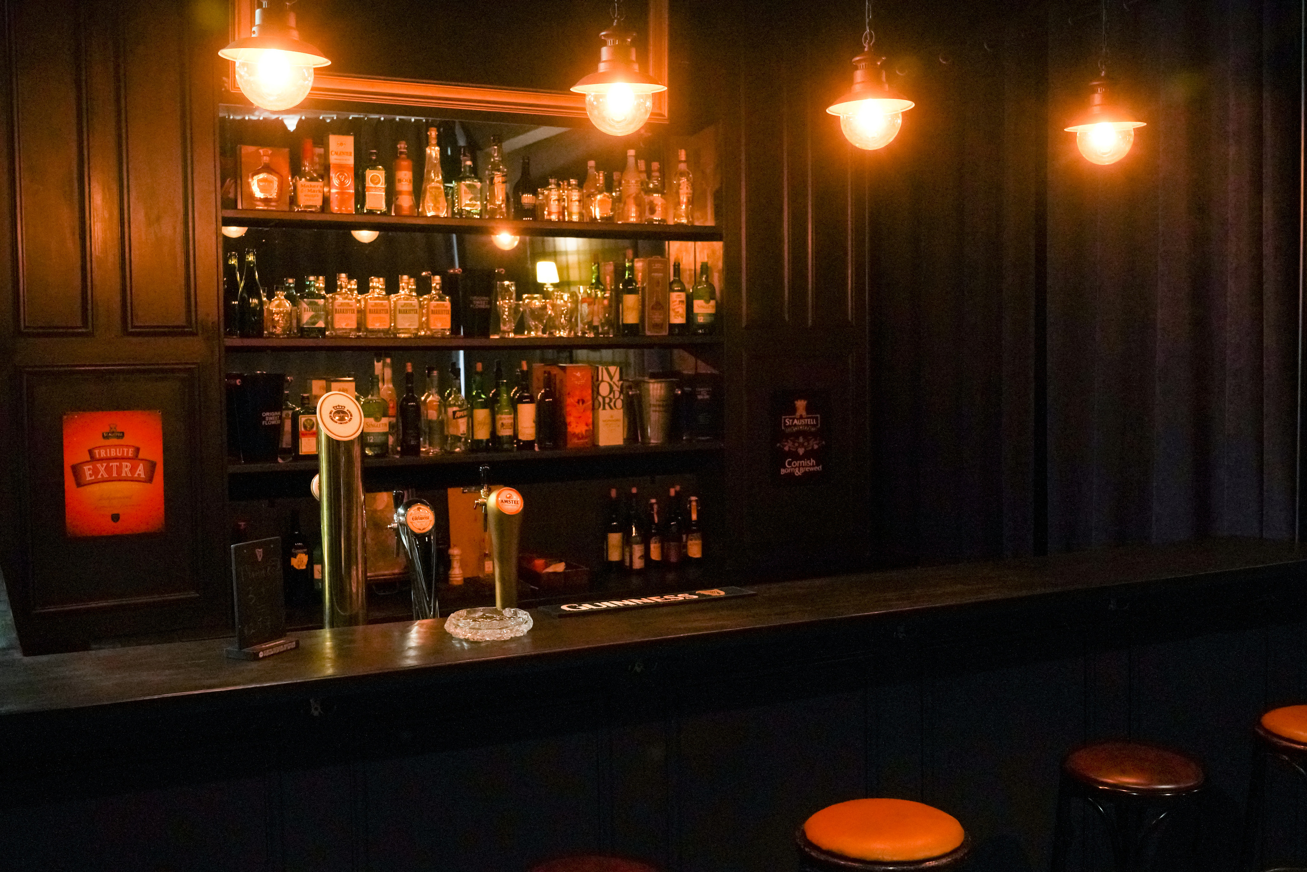 Съемочный павильон Кинобар. Киноцех «5loft» видеостудия в Ижевске