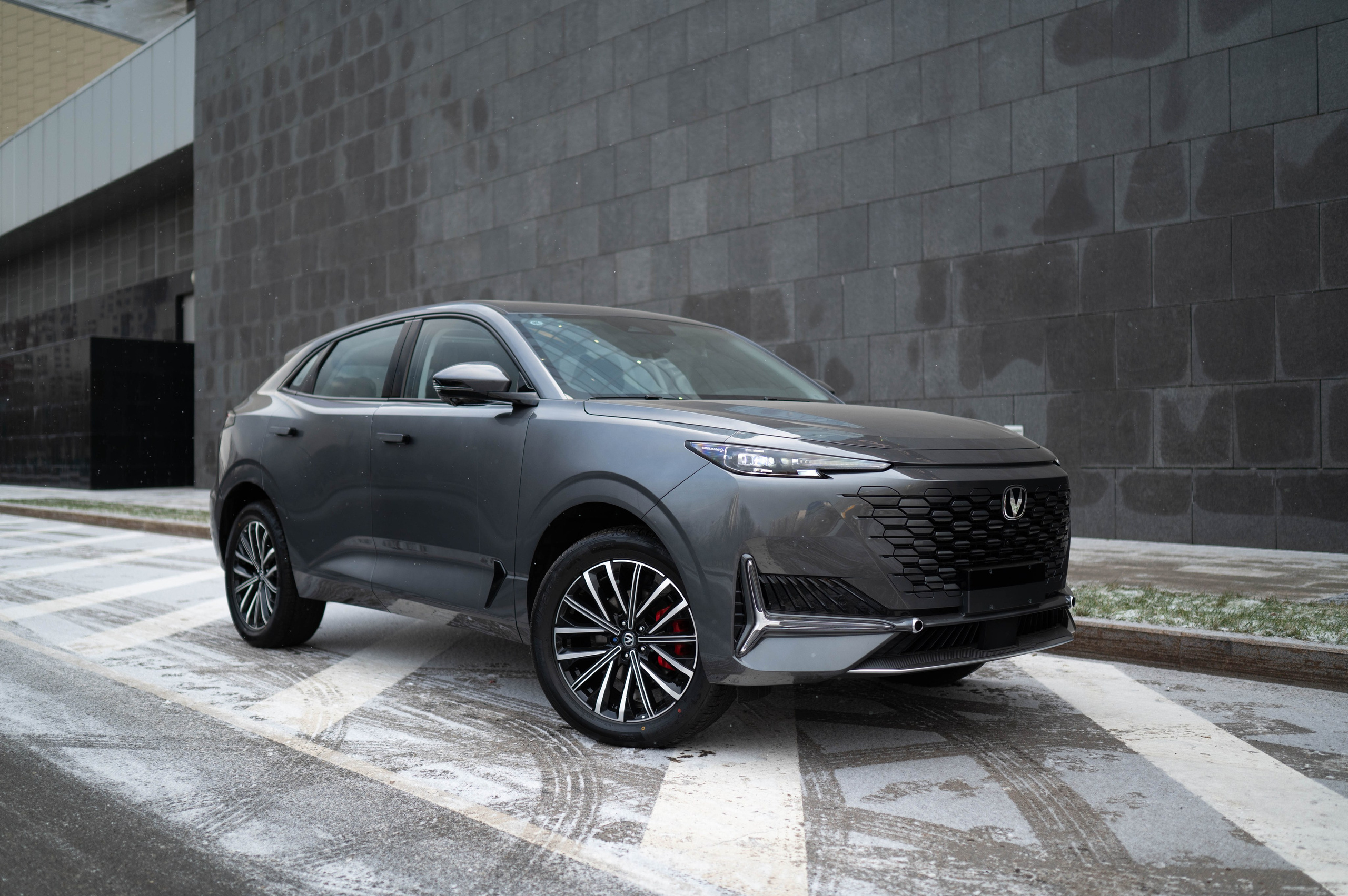 Фотосъемка автомобилей для автосалона китайских авто. Автомобильный фотограф в Москве — Сидоров Дмитрий