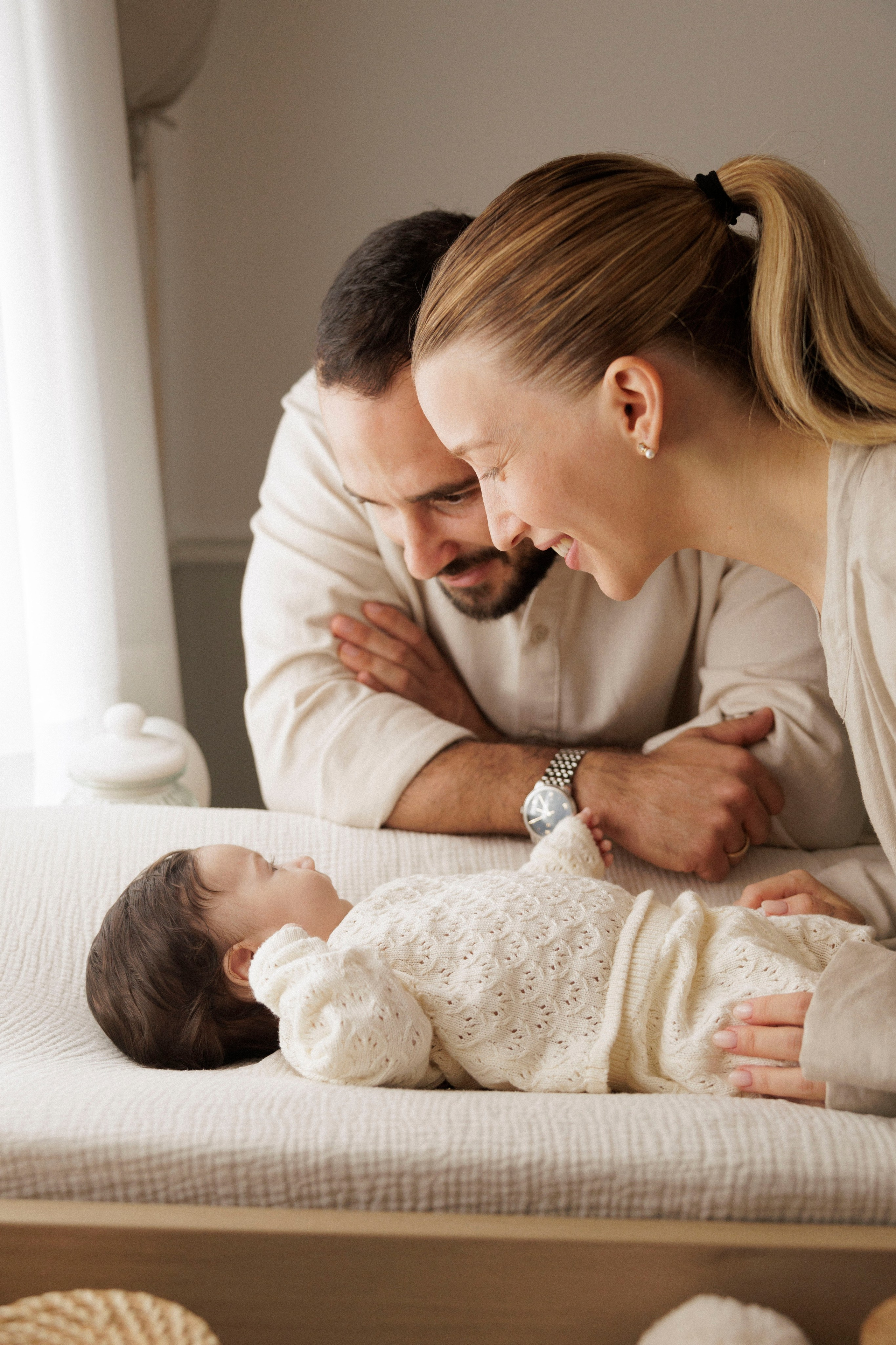 New born family photoshoot at home. Wedding and family photographer
