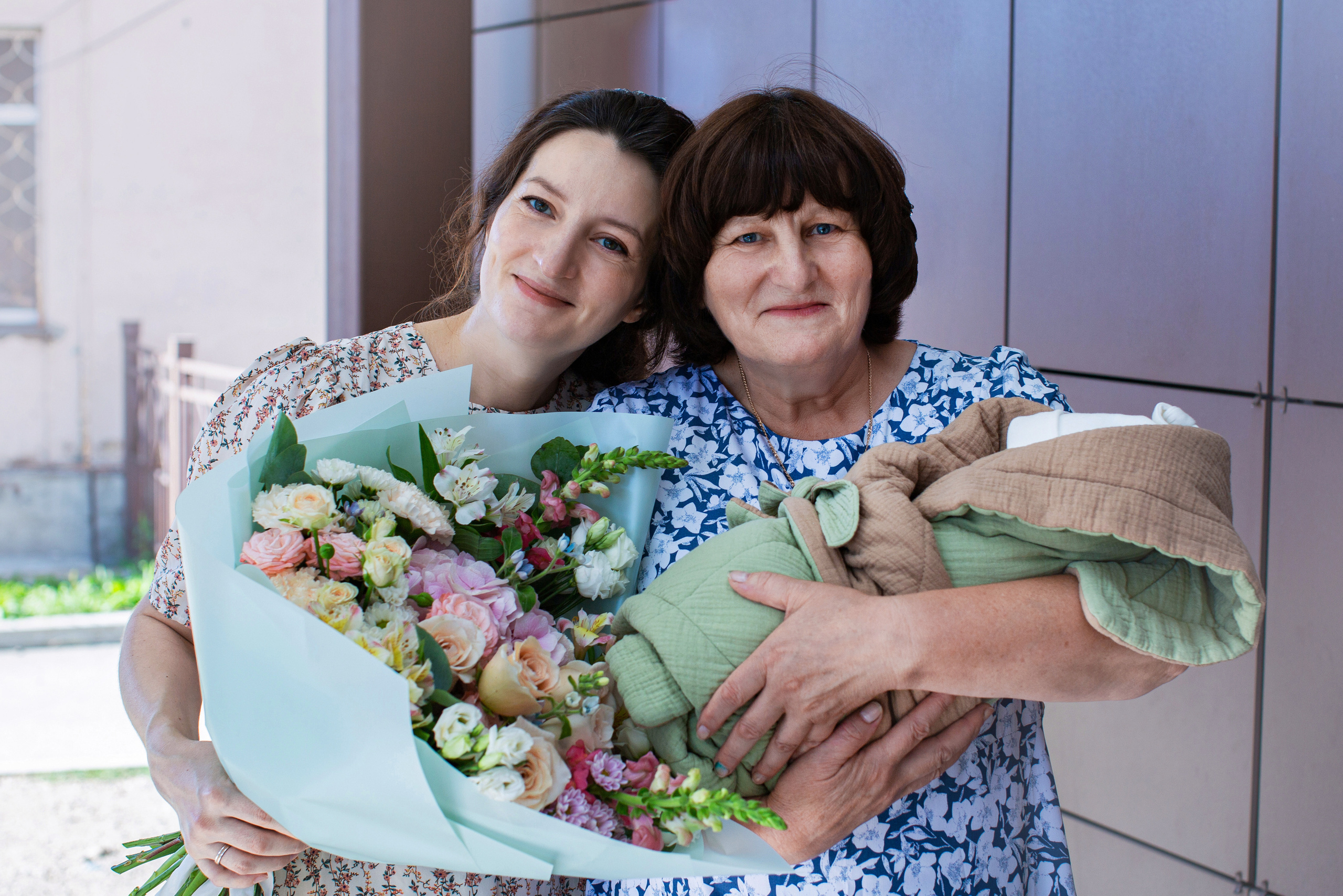 Выписка из роддома в Иркутске — где заказать, портфолио, цены. Семейный и детский фотограф в Иркутске Анастасия Сыроватская