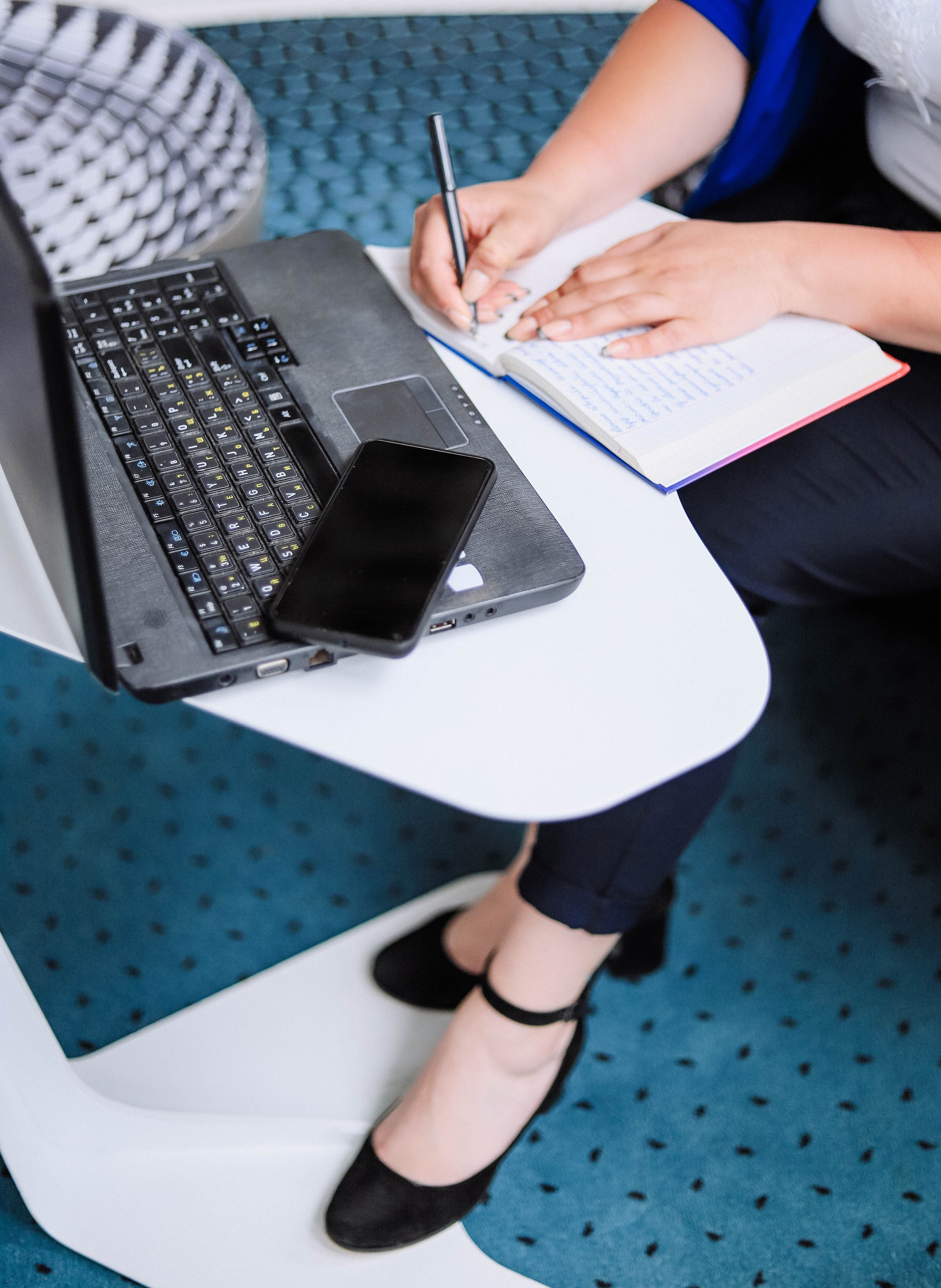 Таргетолог. Женский/Детский фотограф в Симферополе Вероника Слепогина