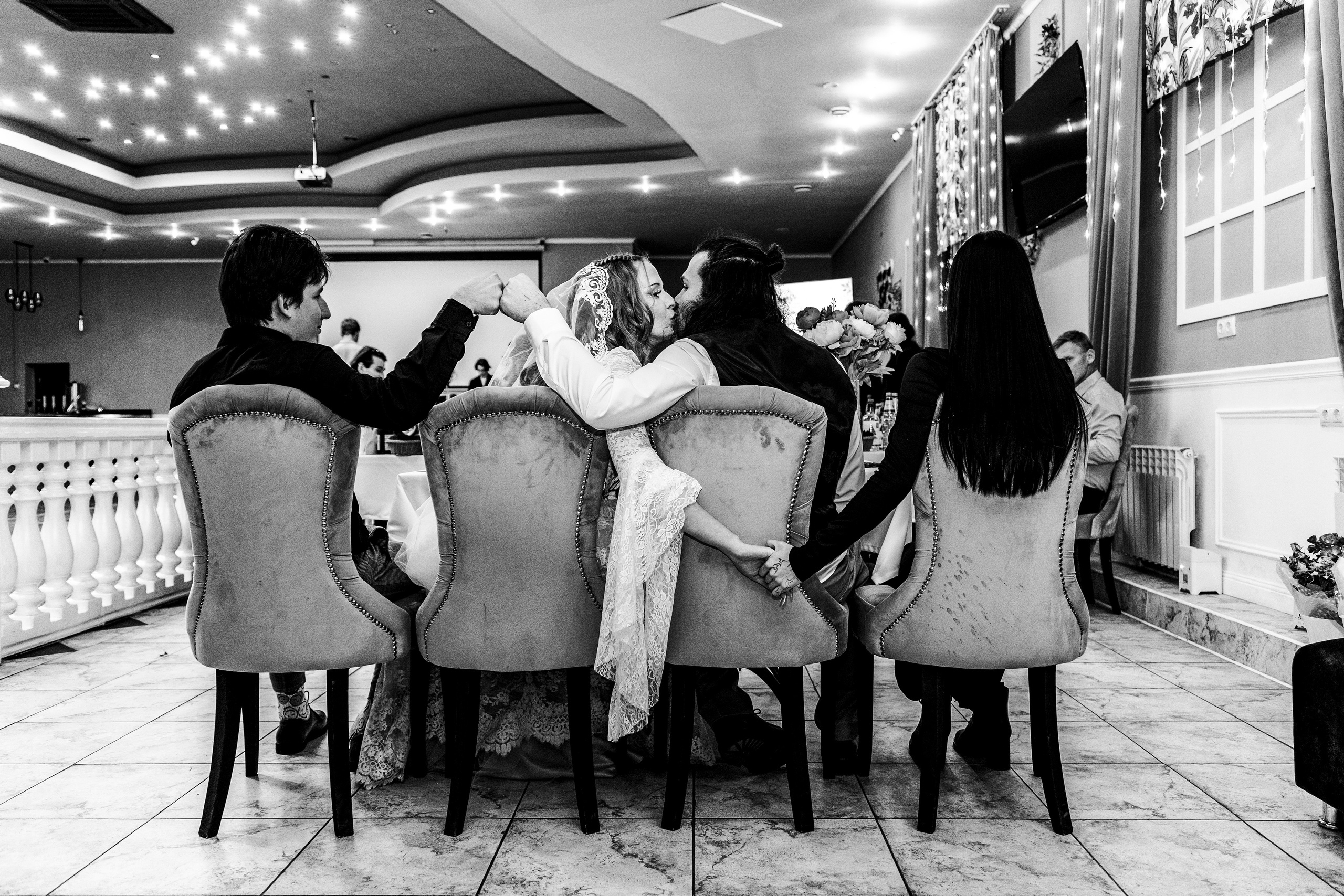 Свадебная фотосессия свадебный фотограф Татьяна Марсуверских свадебная фотопрогулка Москва Жуковский. Фотограф для маркетплейсов, фотоуслуги в Жуковском Татьяна Марсуверских