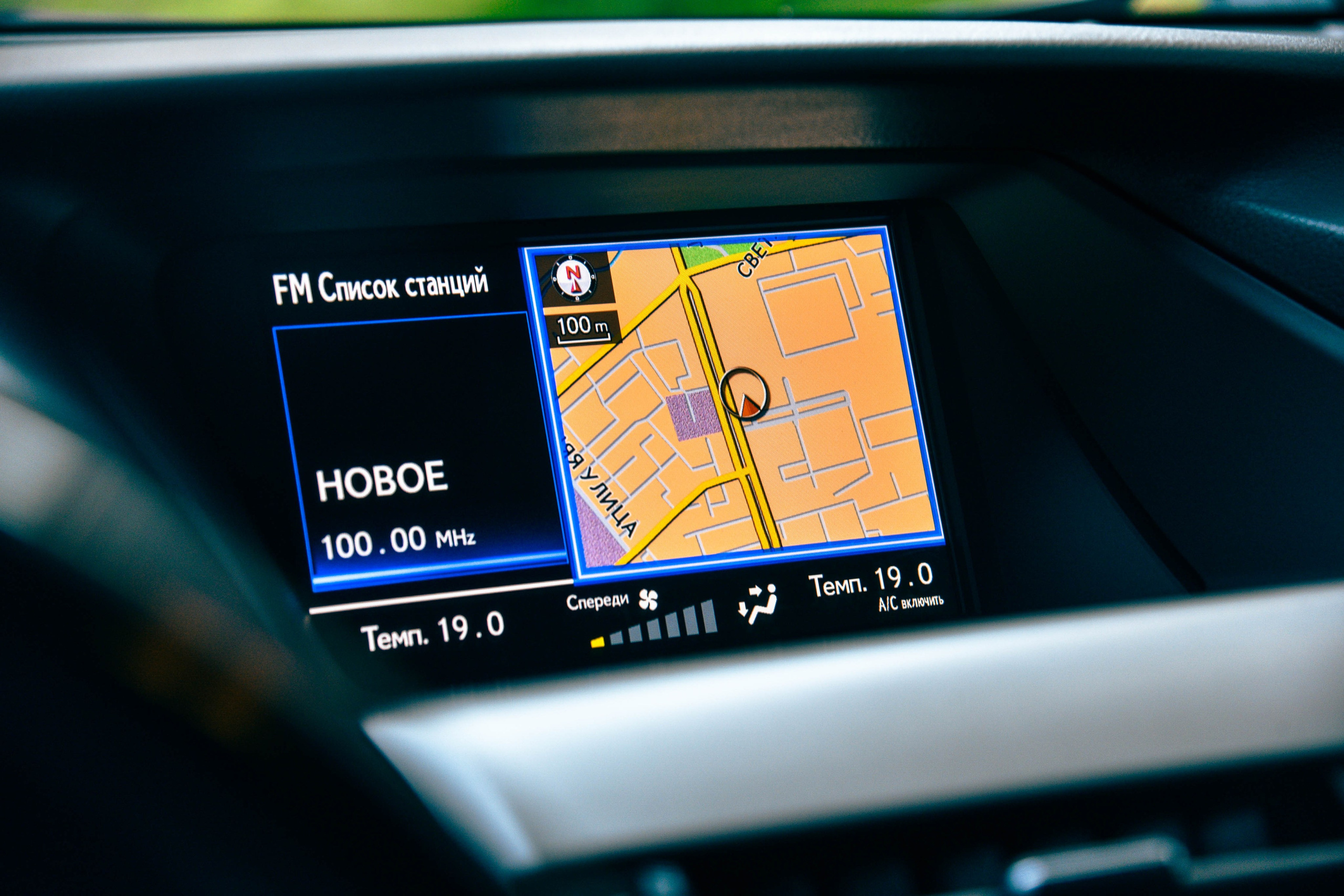 Профессиональная фотосессия Lexus в&nbsp;Новосибирске. Автомобильный фотограф Чанчин Владимир: детальные снимки кузова, интерьера и&nbsp;динамики. Съемка автомобиля для продажи