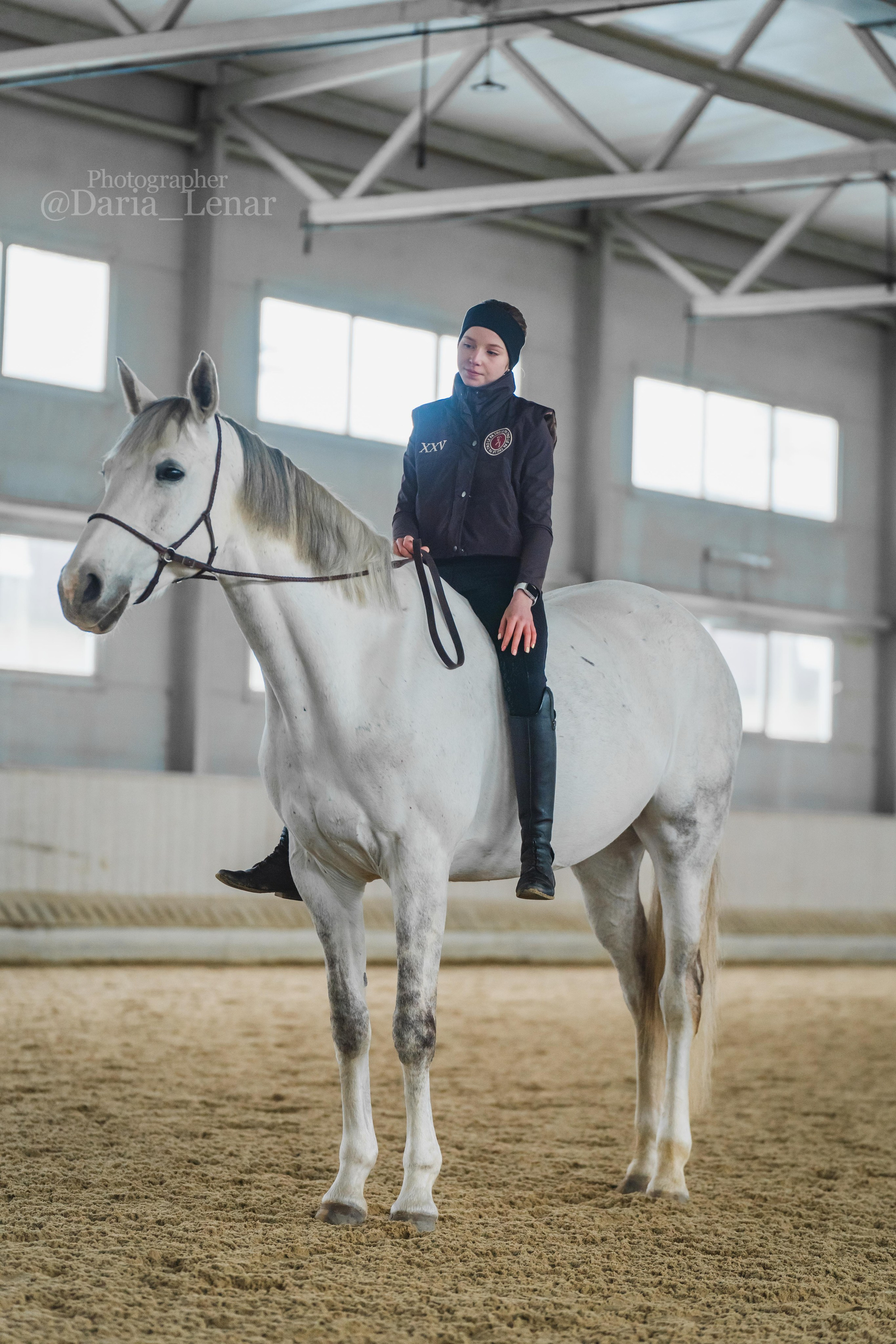 Настя и Луся. КК «Толстая лошадь». Фотограф в Москве Ленарская Дарья