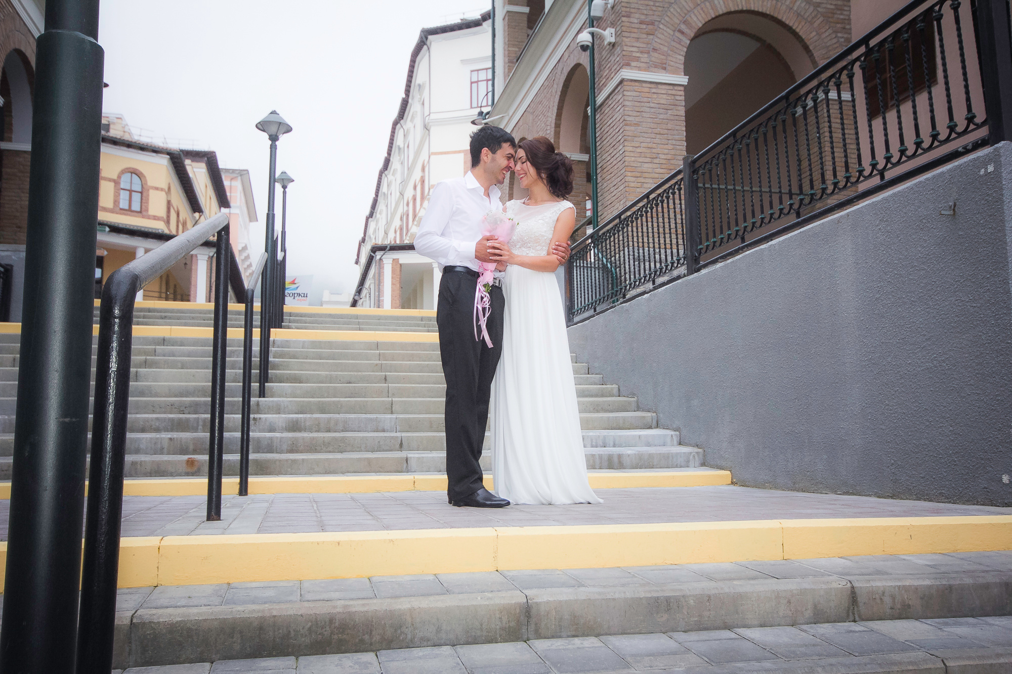 Свадебая фотосессия, свадьба Сочи, портрет, свадебный портрет. живые ф. Фотограф в Сочи! Детские, семейные свадебные фотосессии! Главный эмоци