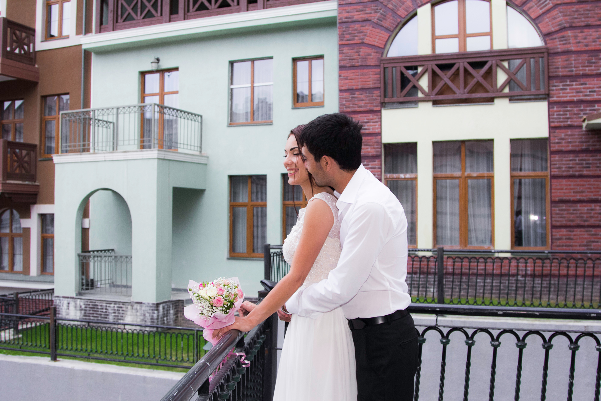 Свадебая фотосессия, свадьба Сочи, портрет, свадебный портрет. живые ф. Фотограф в Сочи! Детские, семейные свадебные фотосессии! Главный эмоци