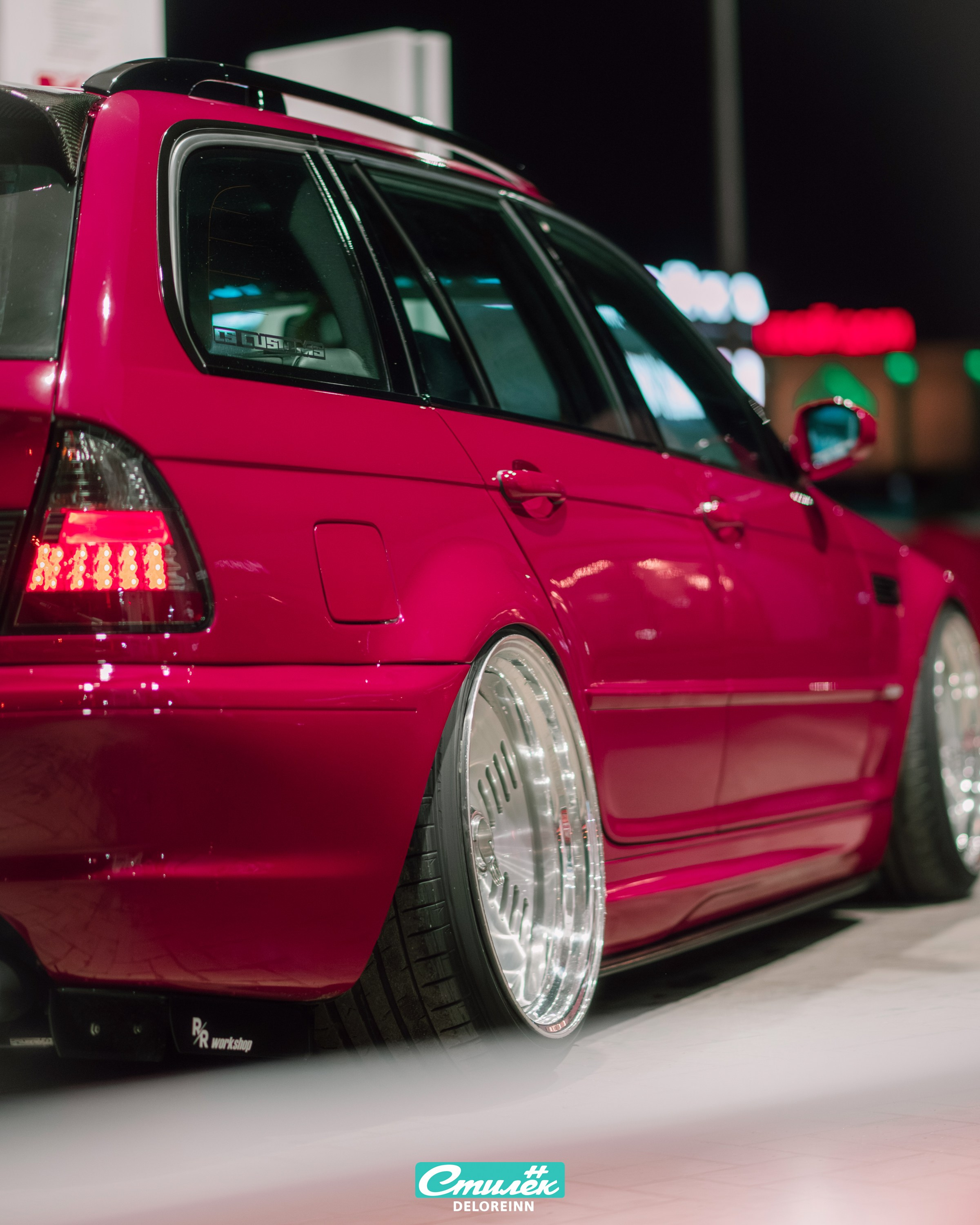 Pink BMW E46 Touring from Finland. DeLorein