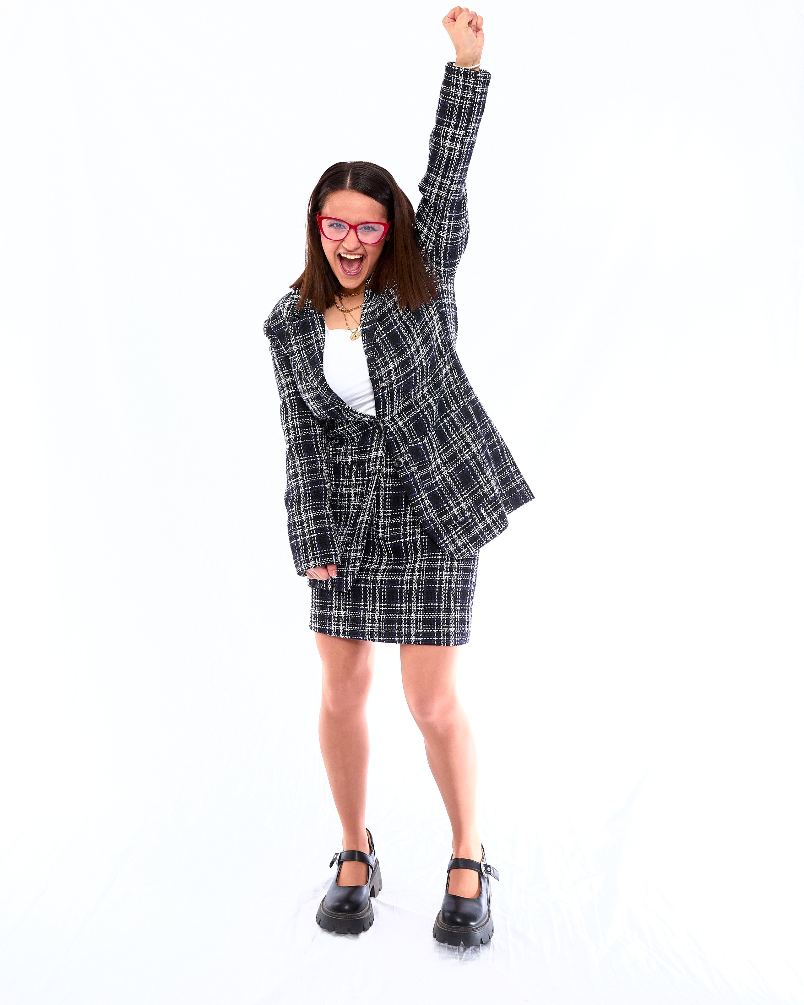 VAVADA. Святослав Лебедев | Рекламный фотограф — Коммерческая съемка, Арт-дирекшн, AI-интеграция