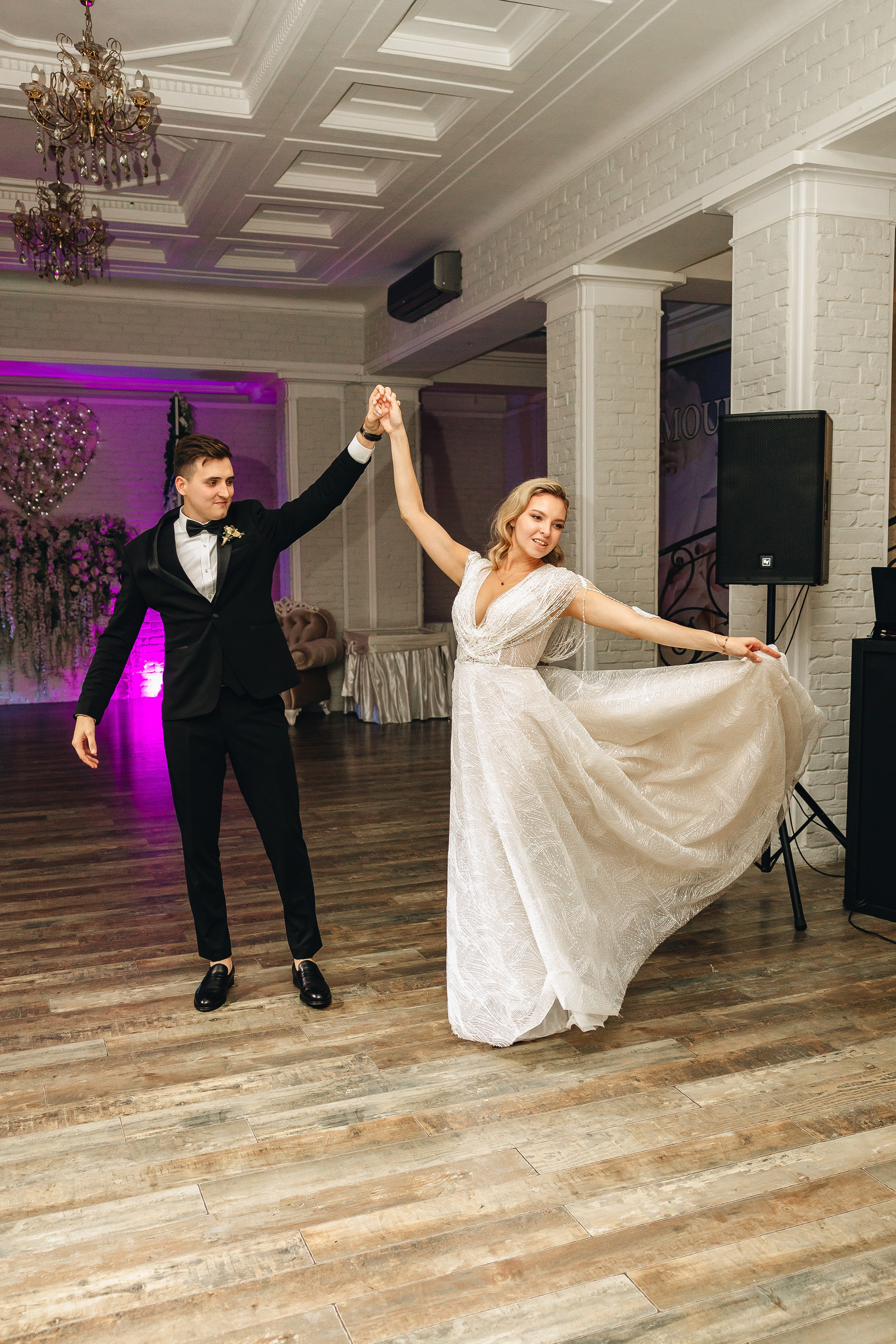 Роман и Александра. Свадебный фотограф и видеограф — Сергей и Дарья