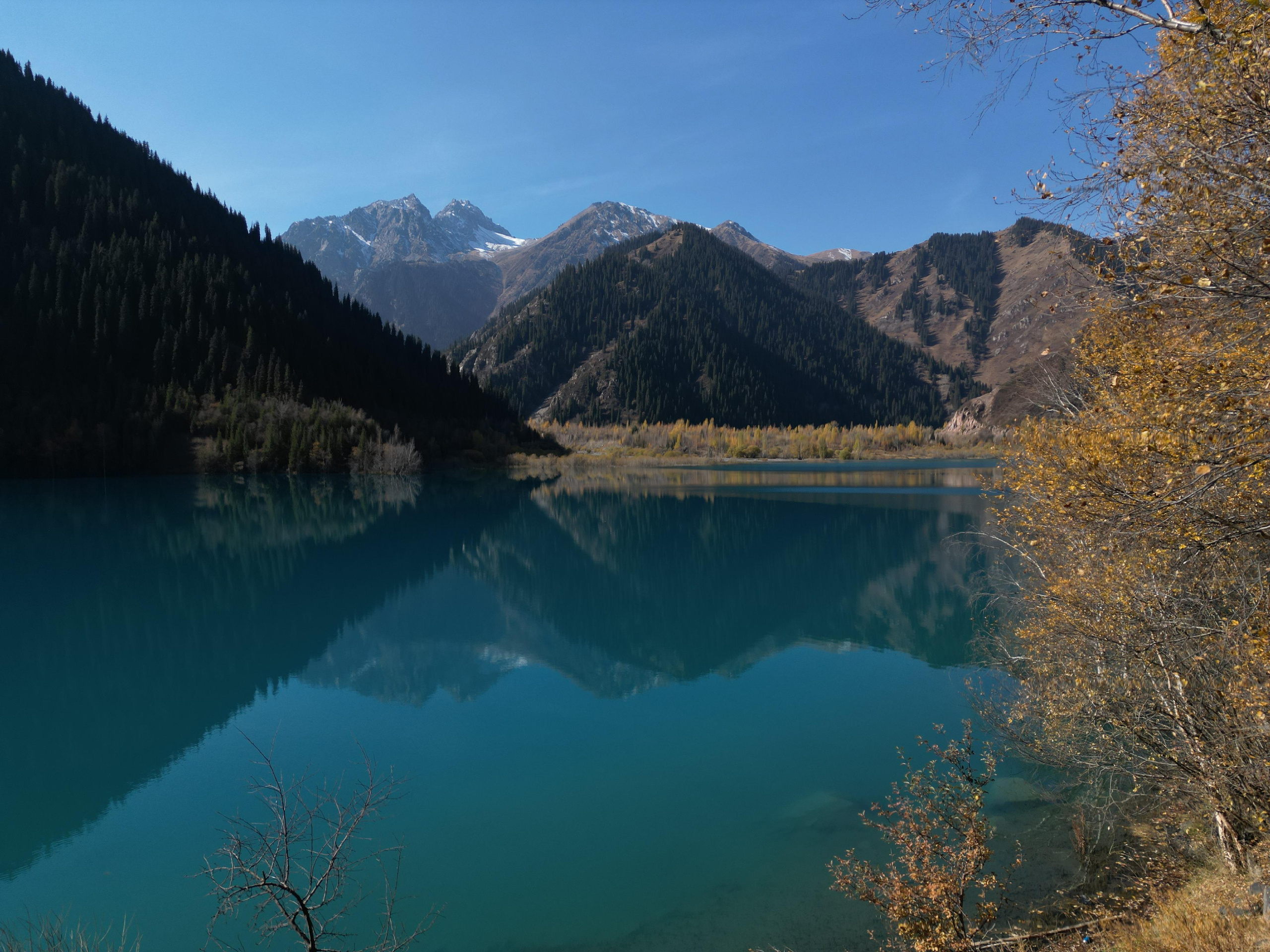 Иссыкское озеро