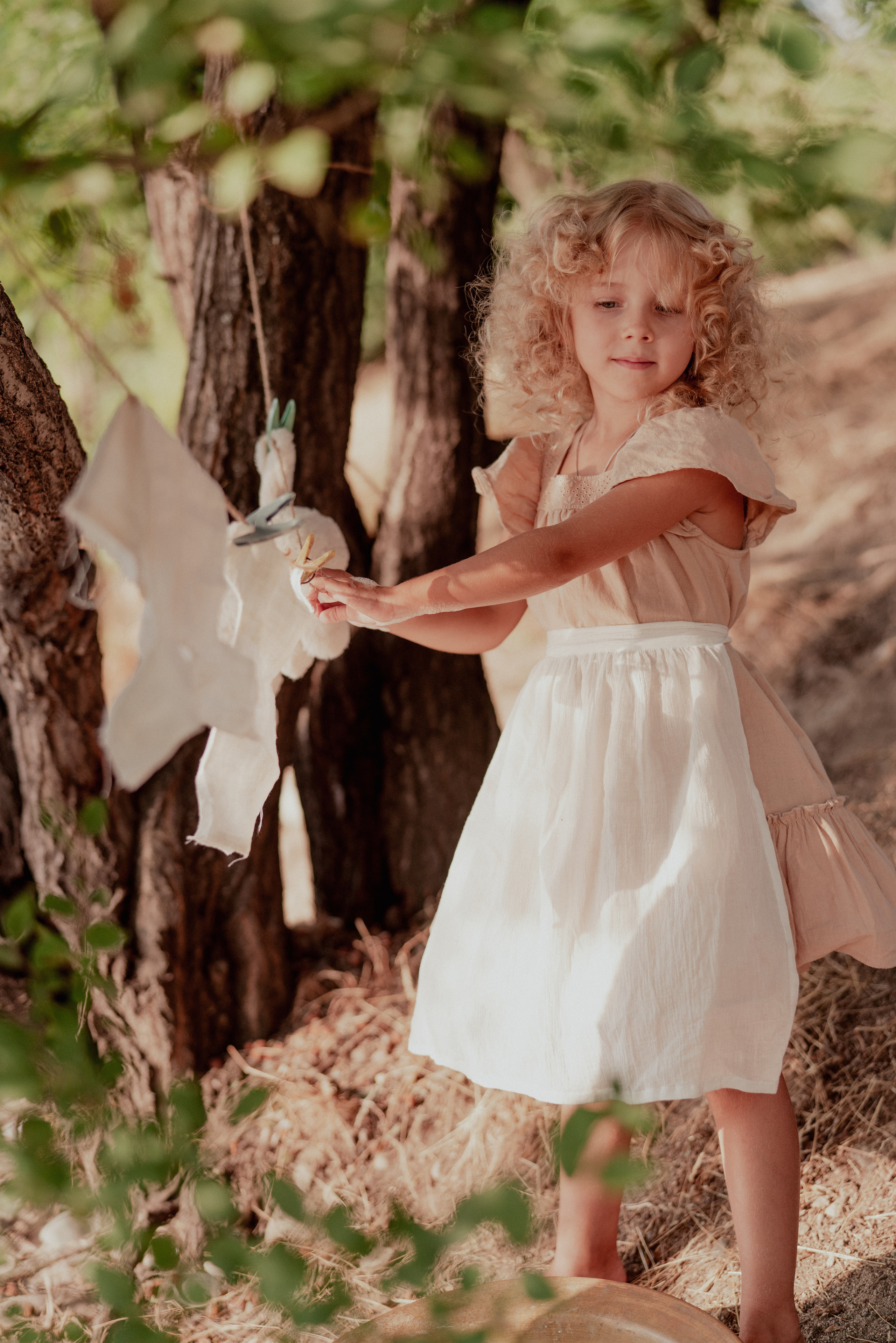 У речки. Фотограф Алматы, курс по Фотографии в Алматы. Дмитриева Наталья