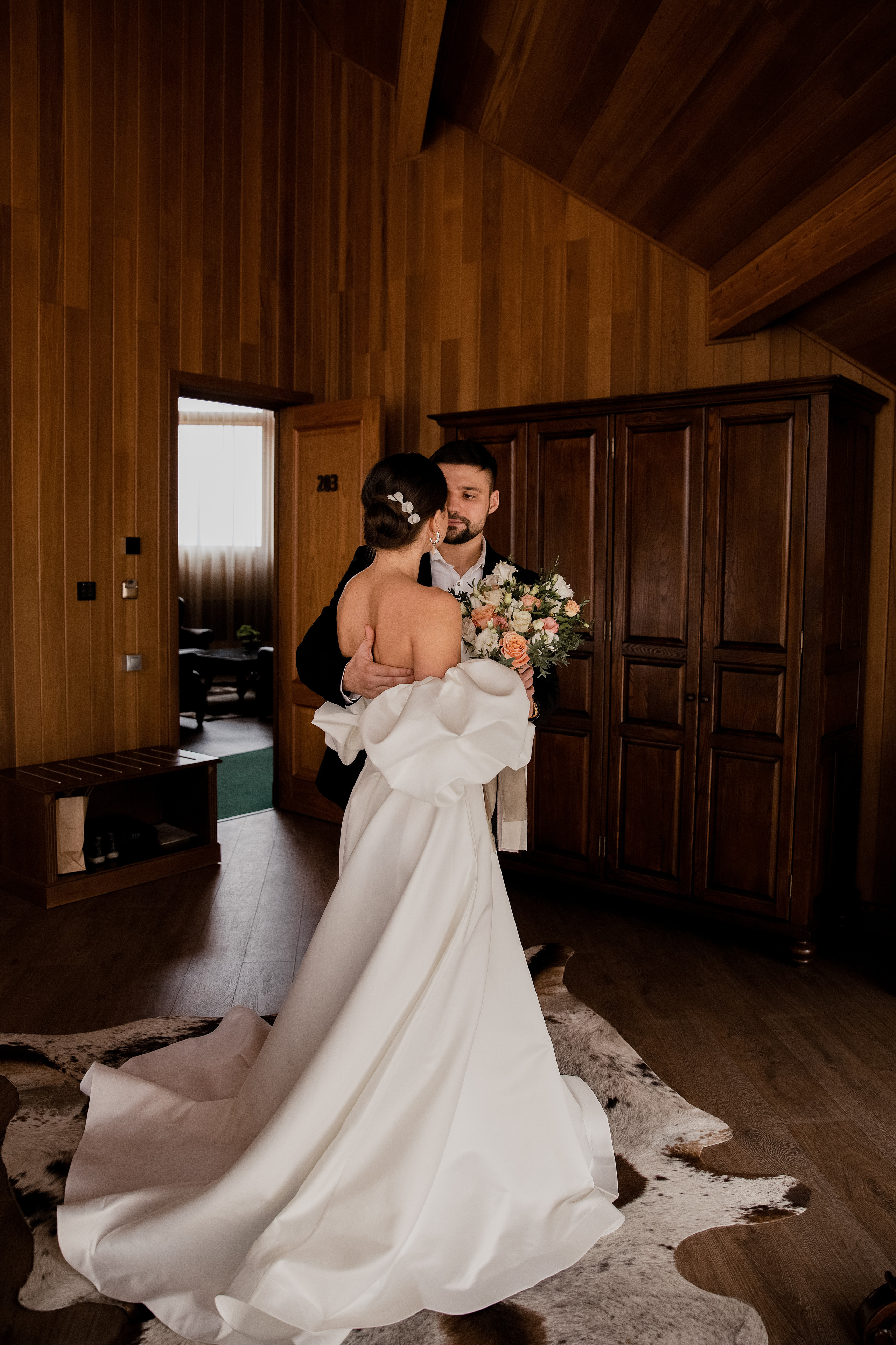 Свадебная съемка KEDR HALL. Свадебный и семейный фотограф  во Владивостоке Ольга Украинец