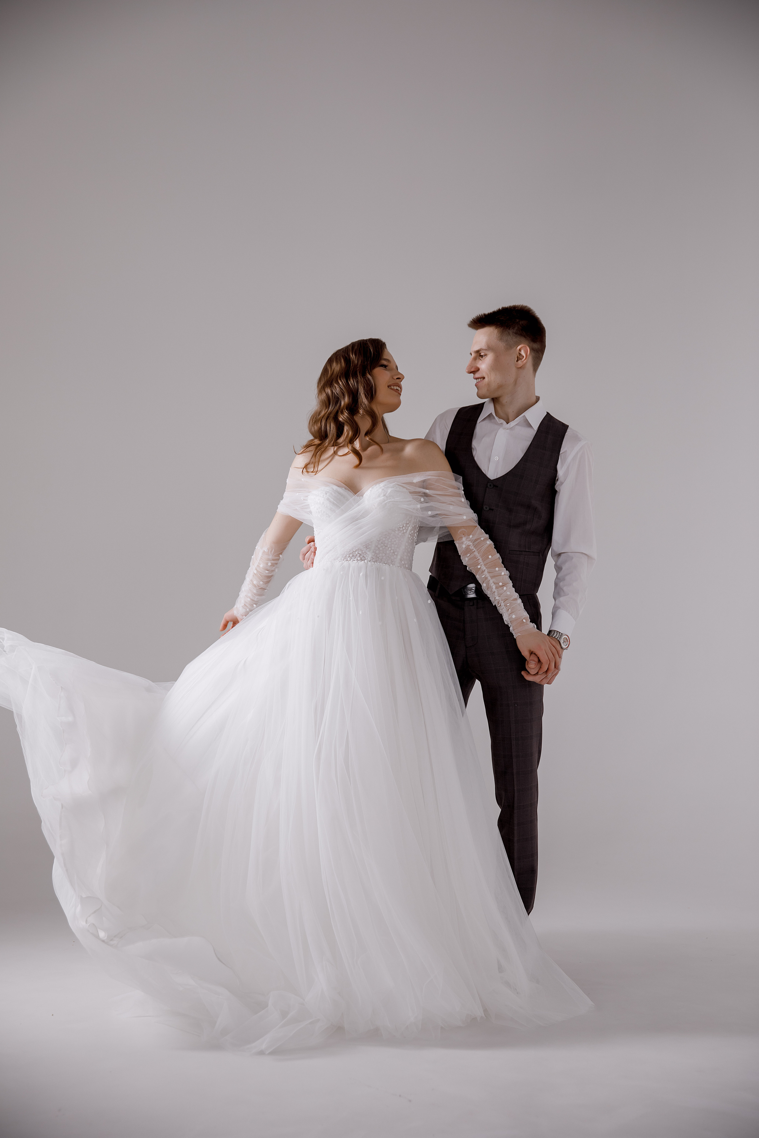 Свадебная съемка в стиле минимализм. Свадебный и семейный фотограф  во Владивостоке Ольга Украинец