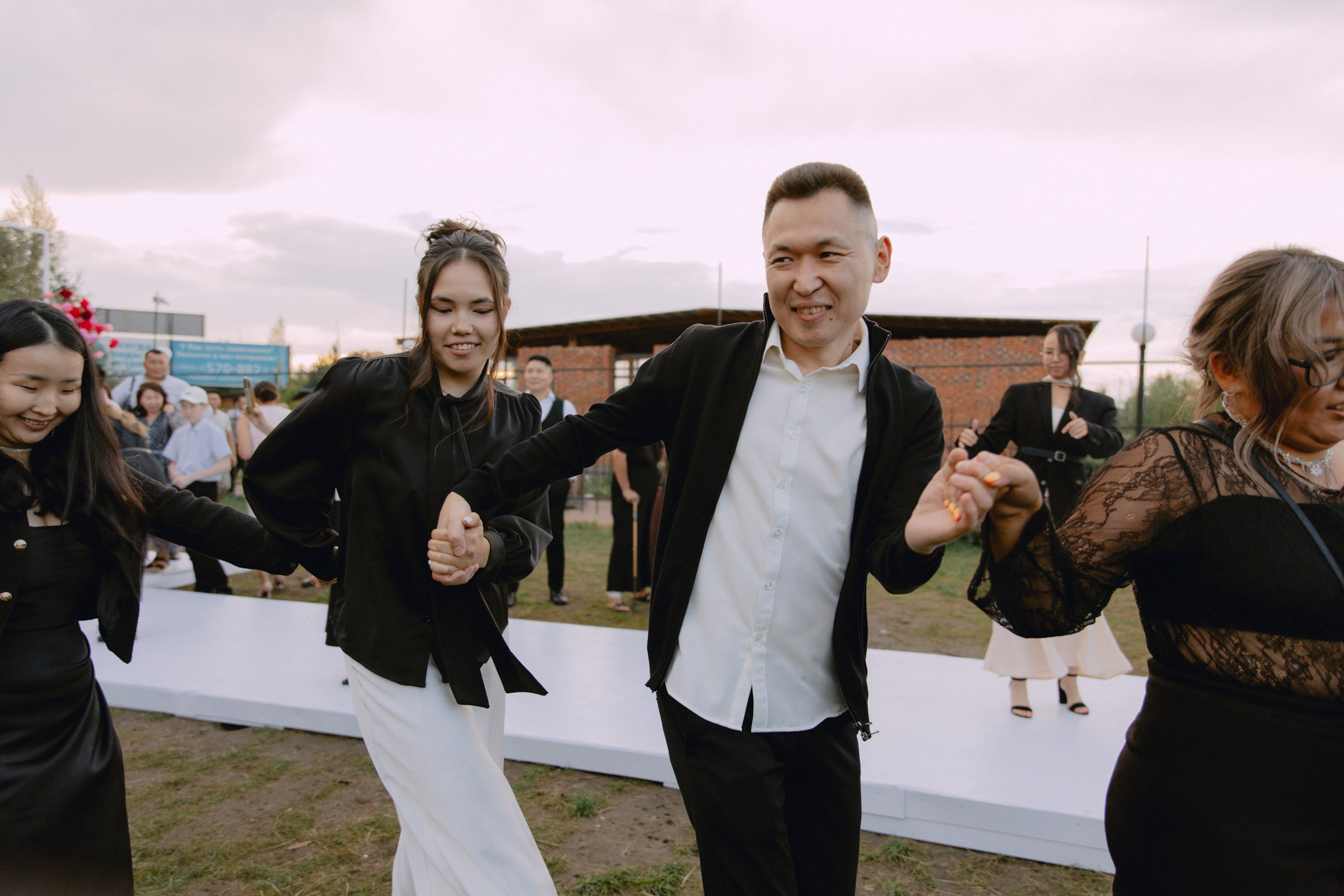 Бато и Валерия. Фотограф Улан-Удэ