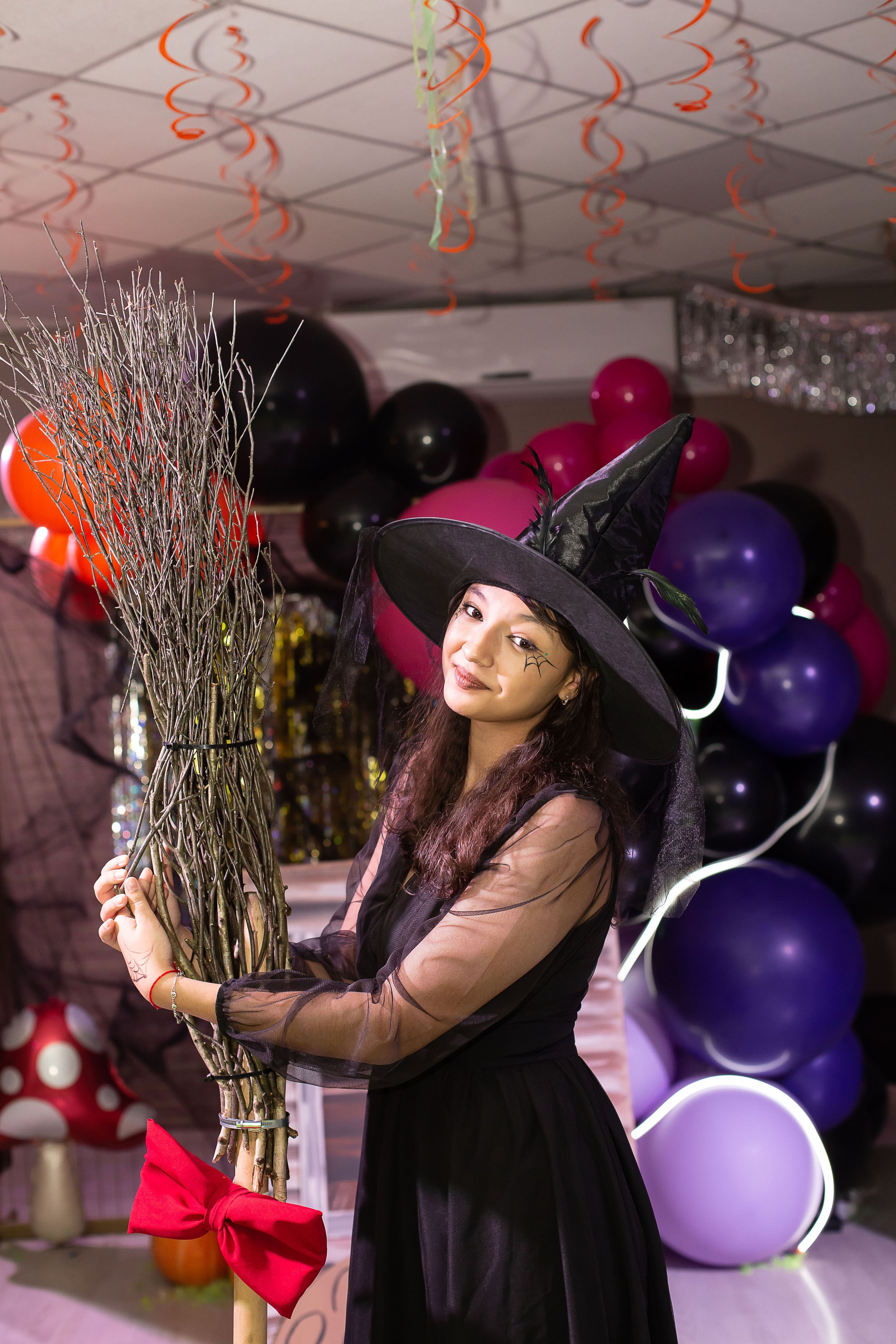 Верхом на помеле спектакль интерактивный. Семейный и детский фотограф Анна Петракова