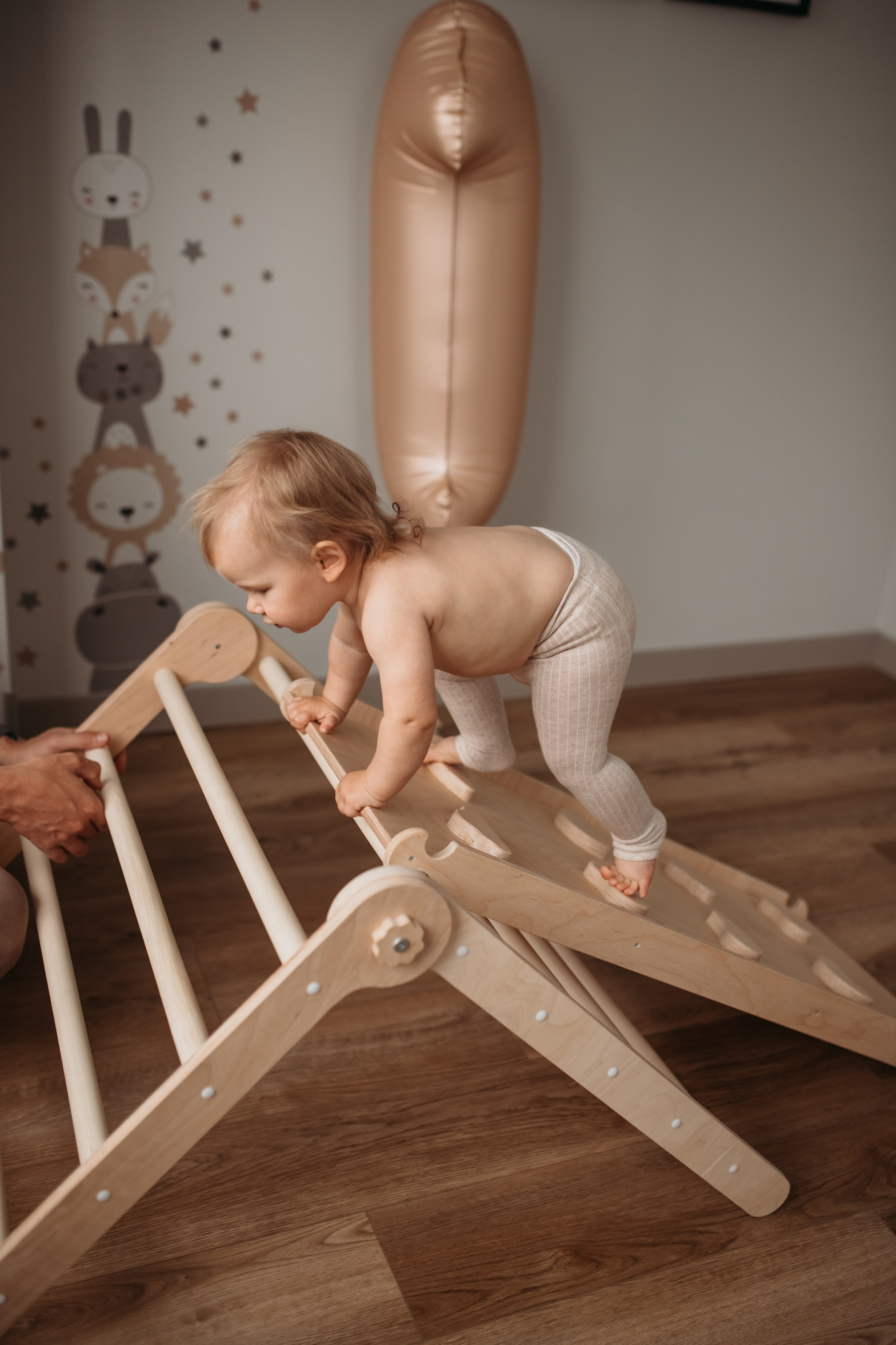 Ксюша (домашняя история). Семейный и детский фотограф Минск, Беларусь