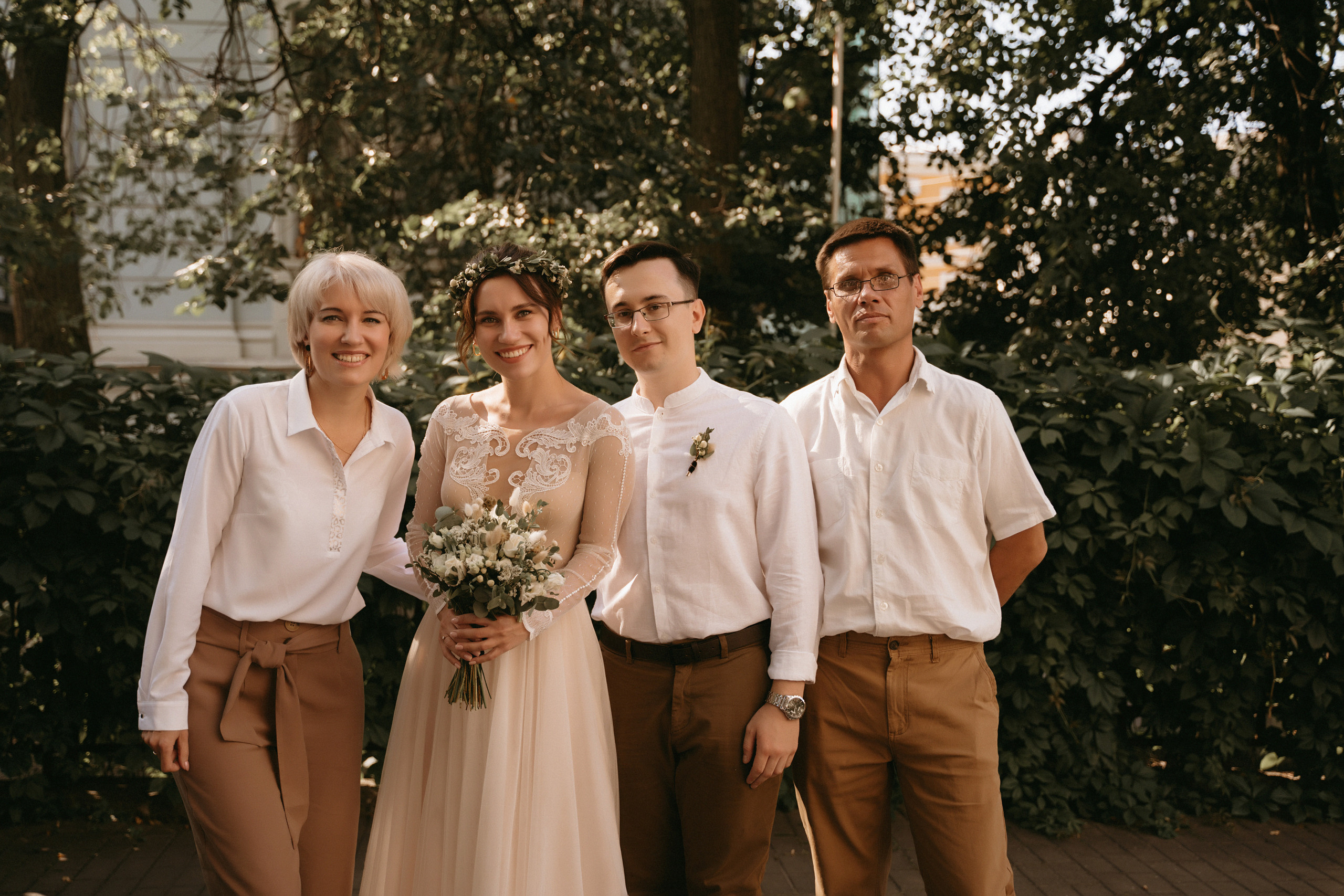 Люба и Миша (утро, прогулка, ЗАГС). Фотограф Наталья Шелест