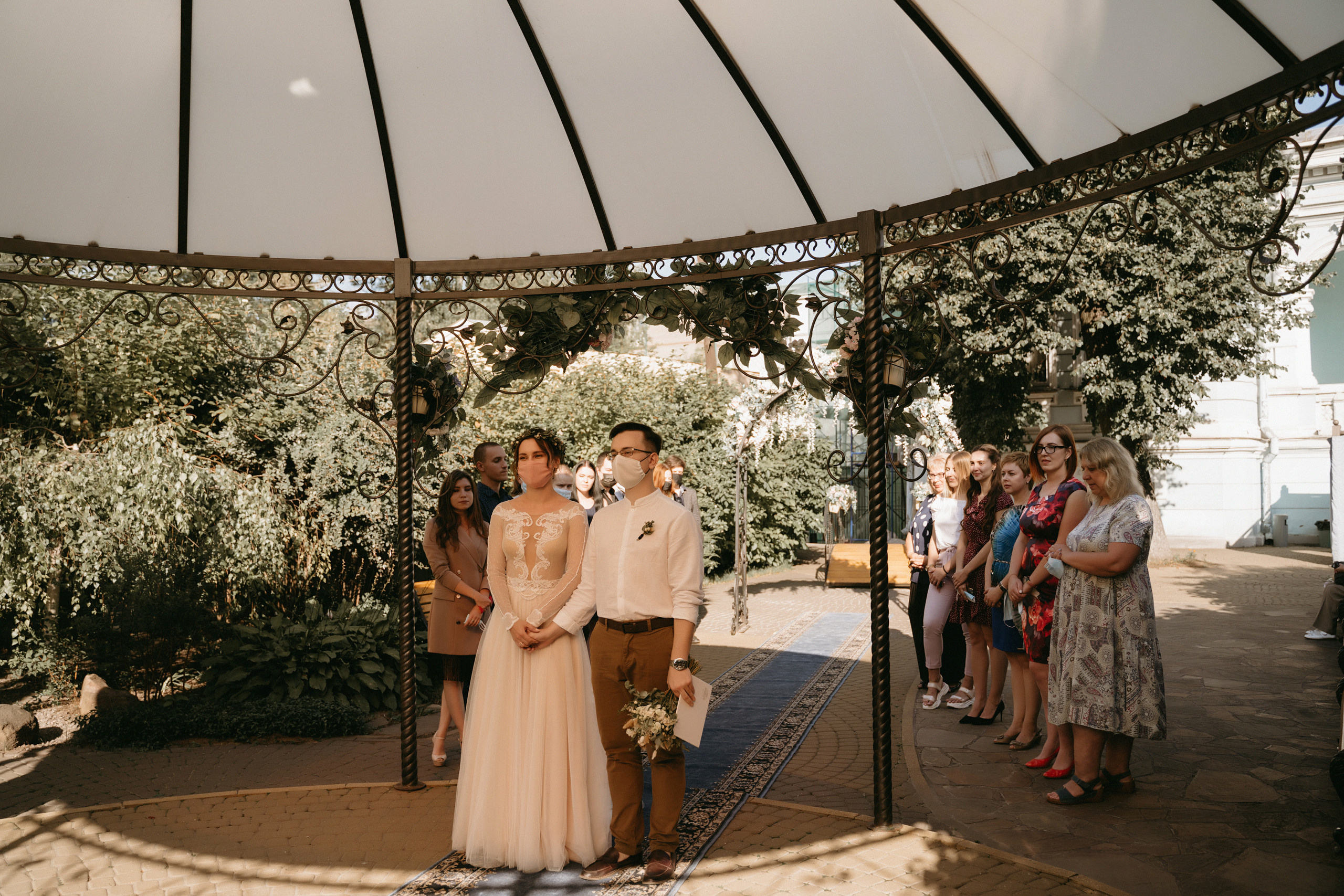 Люба и Миша (утро, прогулка, ЗАГС). Фотограф Наталья Шелест