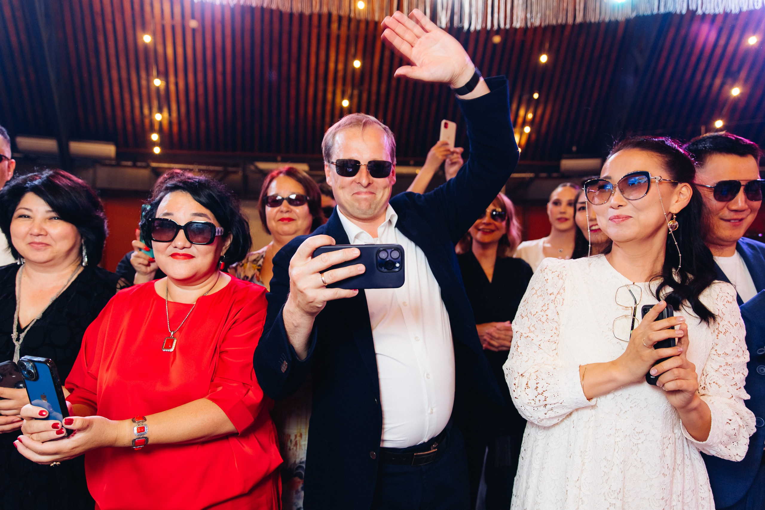 Выпускной вечер. 49 школа. Баран на корове. Свадебный и семейный фотограф в Улан-Удэ