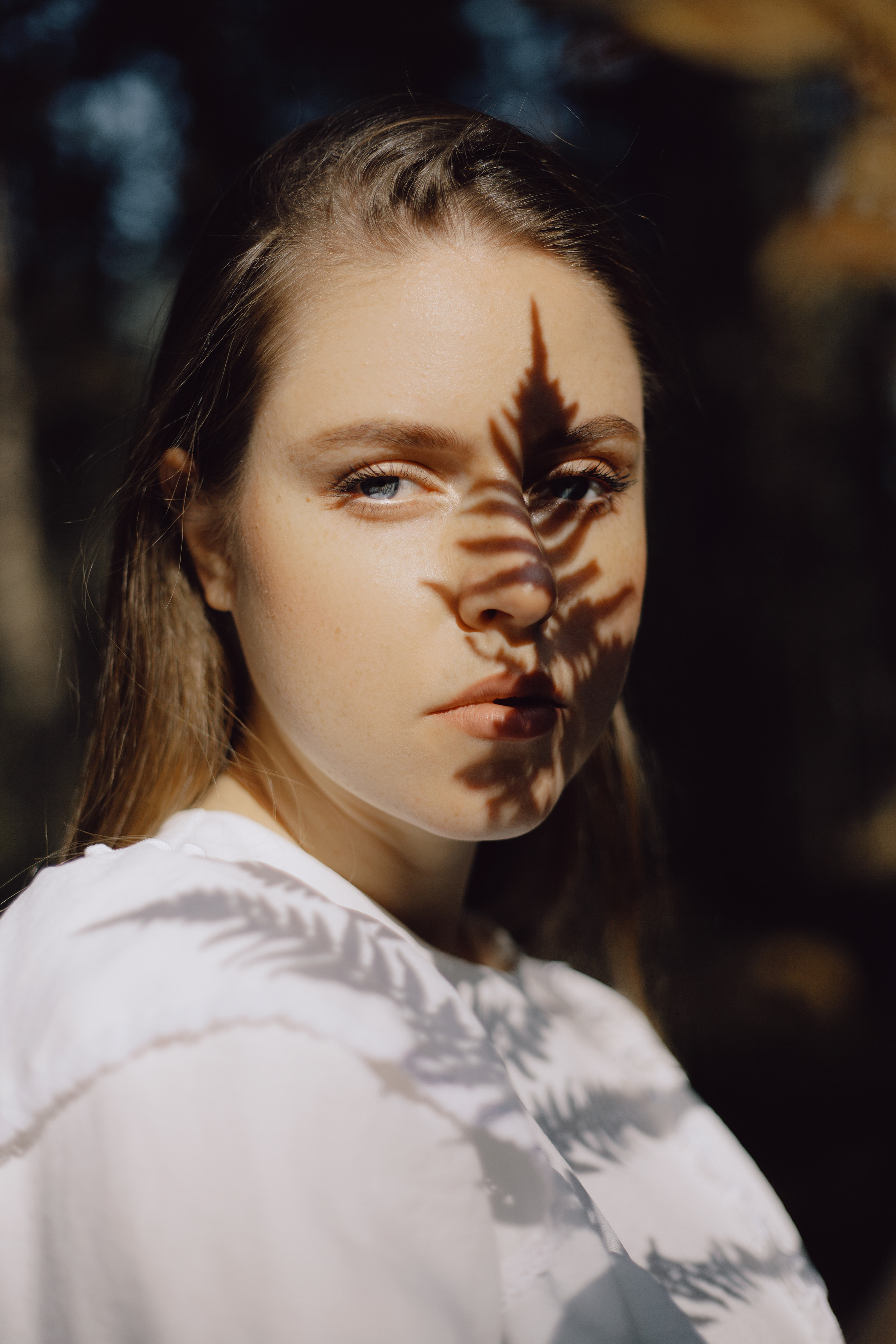 Фотосессия для девушки осенью. Портретный фотограф Антон Зуев в Нижнем Новгороде